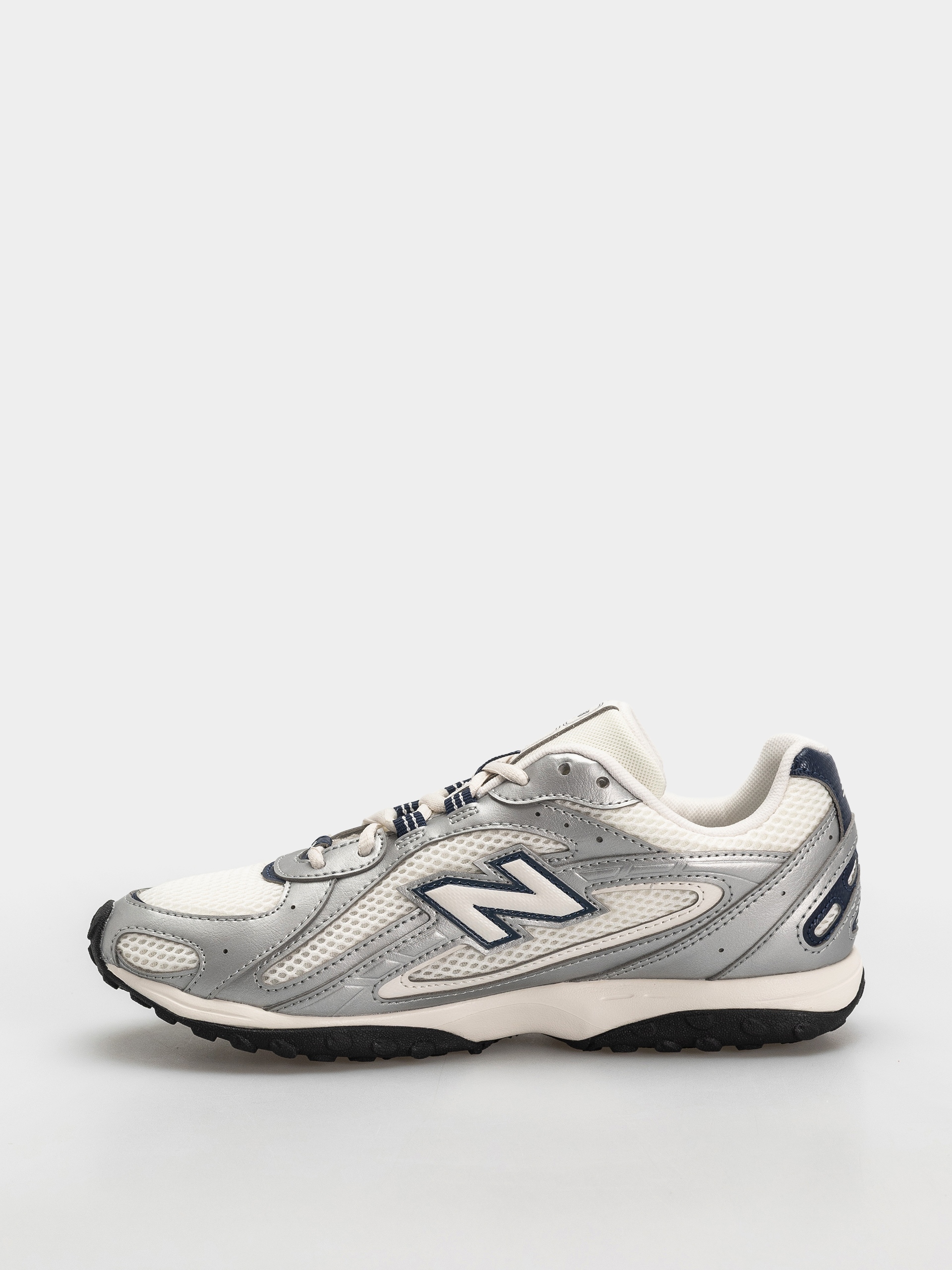 Buty New Balance 204L (sea salt/silver metallic/nb navy)