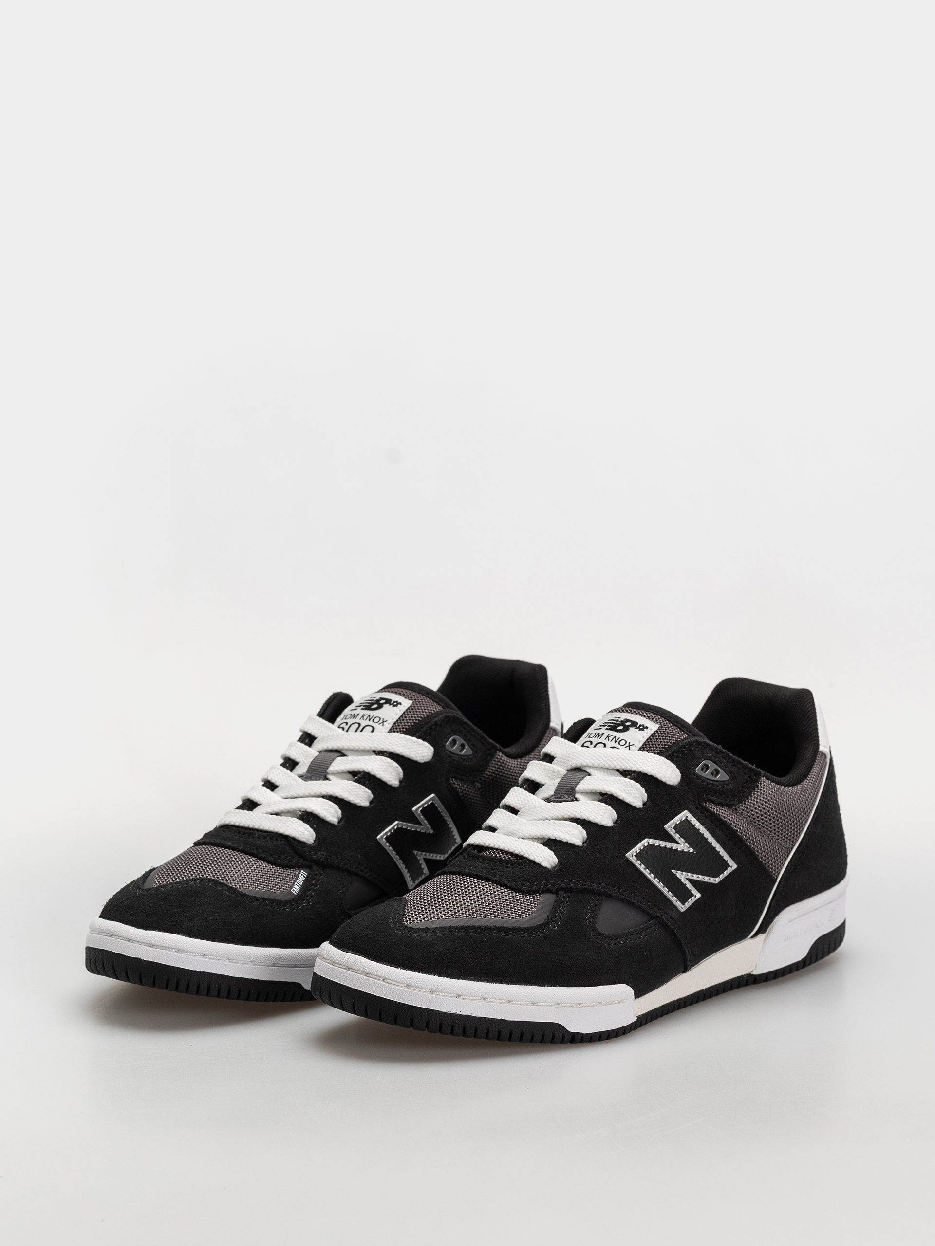 Buty New Balance 600 (black/castlerock)