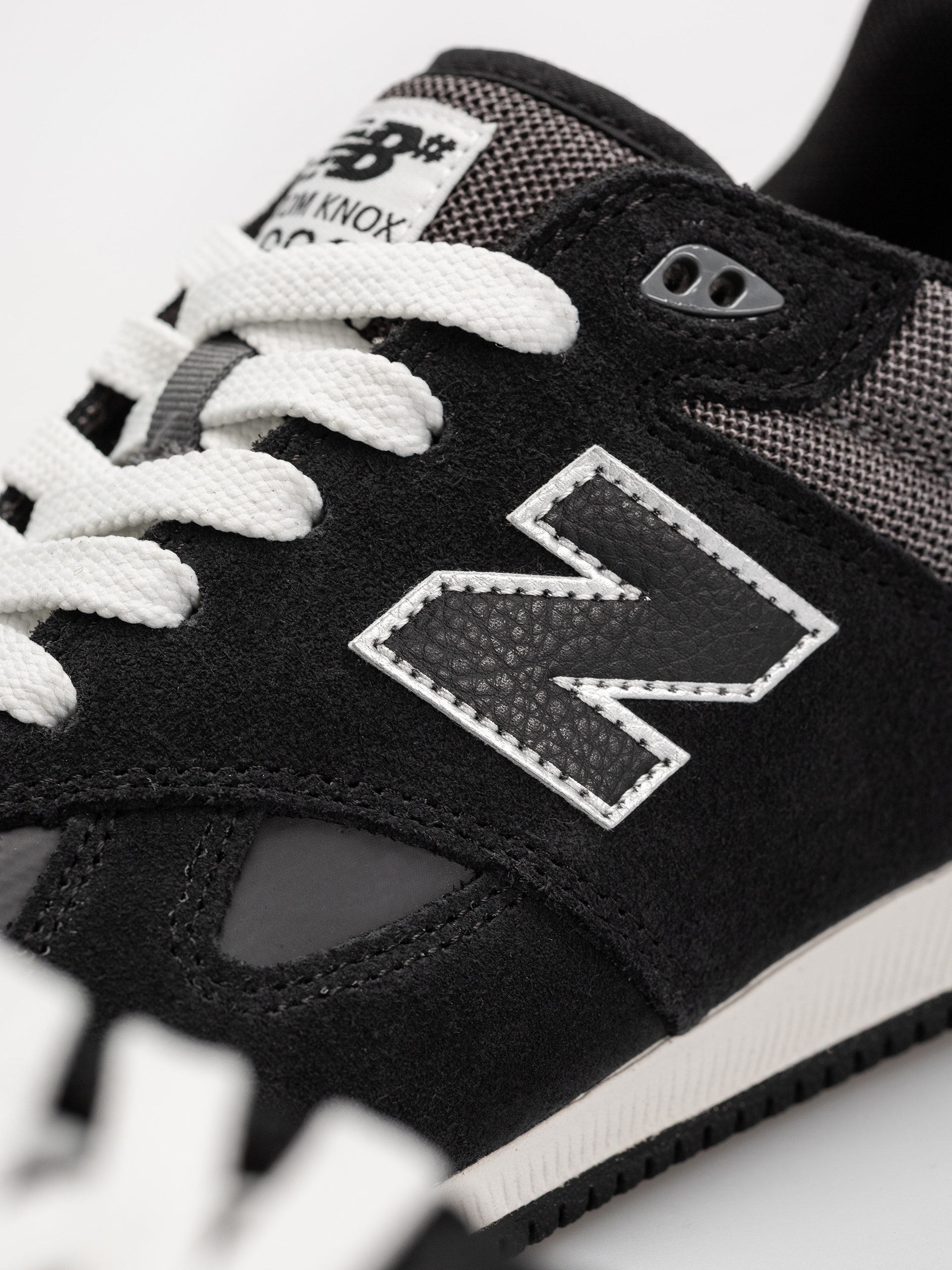Buty New Balance 600 (black/castlerock)
