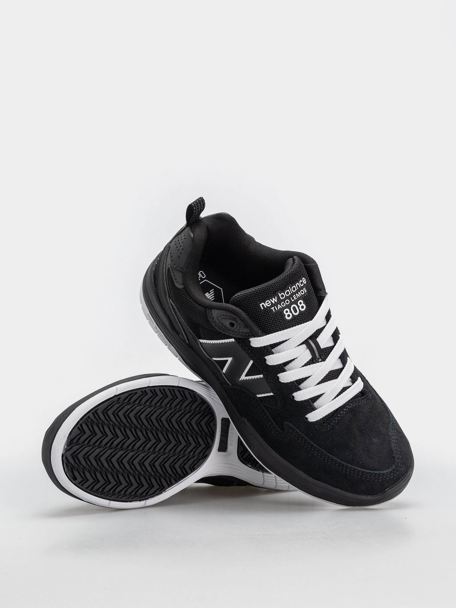 Buty New Balance 808 (black/white)