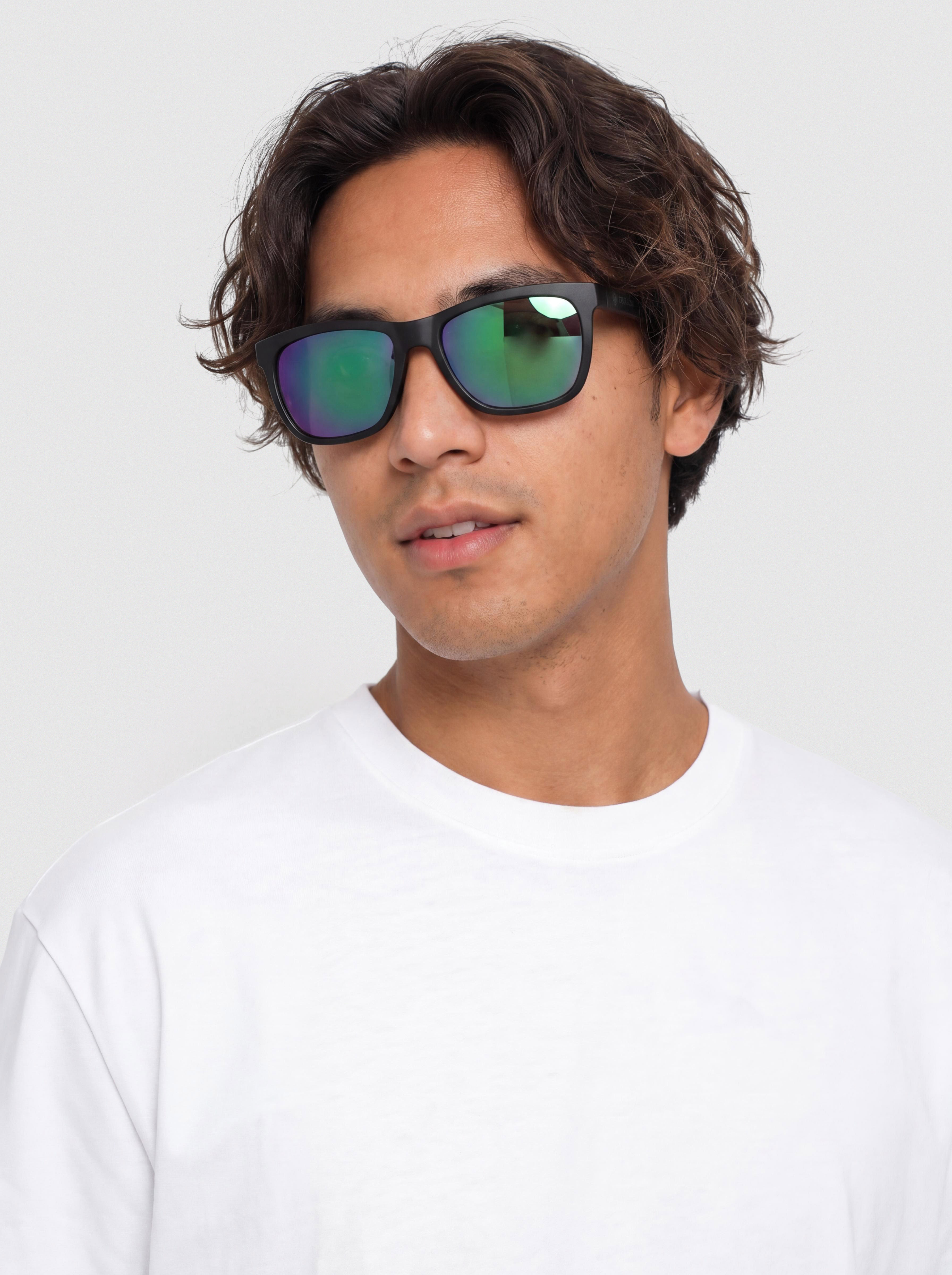 Okulary przeciwsu0142oneczne Dragon Bishop (matte black h2o/lumalens green ion polar)
