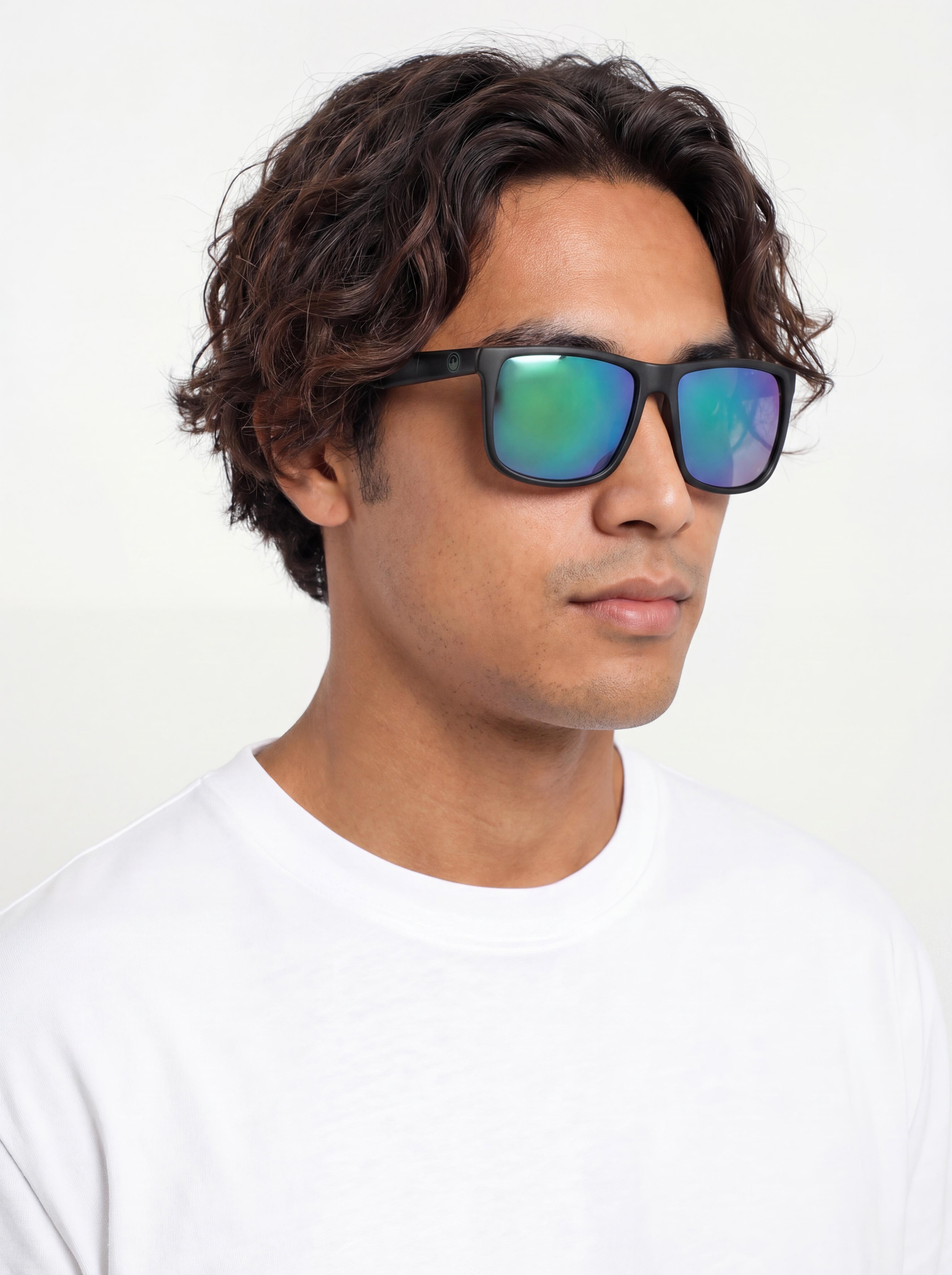 Okulary przeciwsłoneczne Dragon Meridien (matte black h2o/ lumalens green ion)