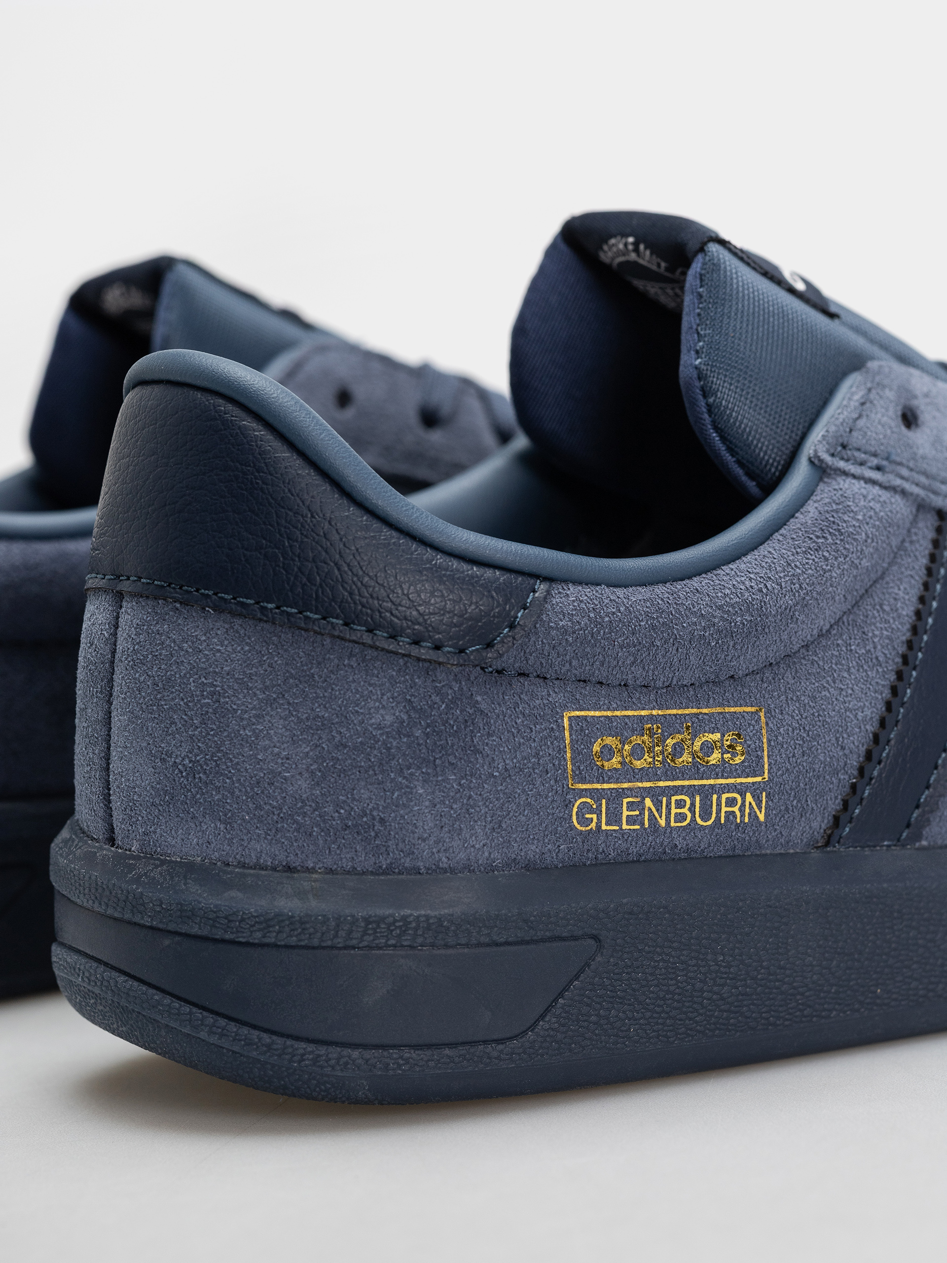 Buty adidas Glenburn (prloin/prloin/goldmt)