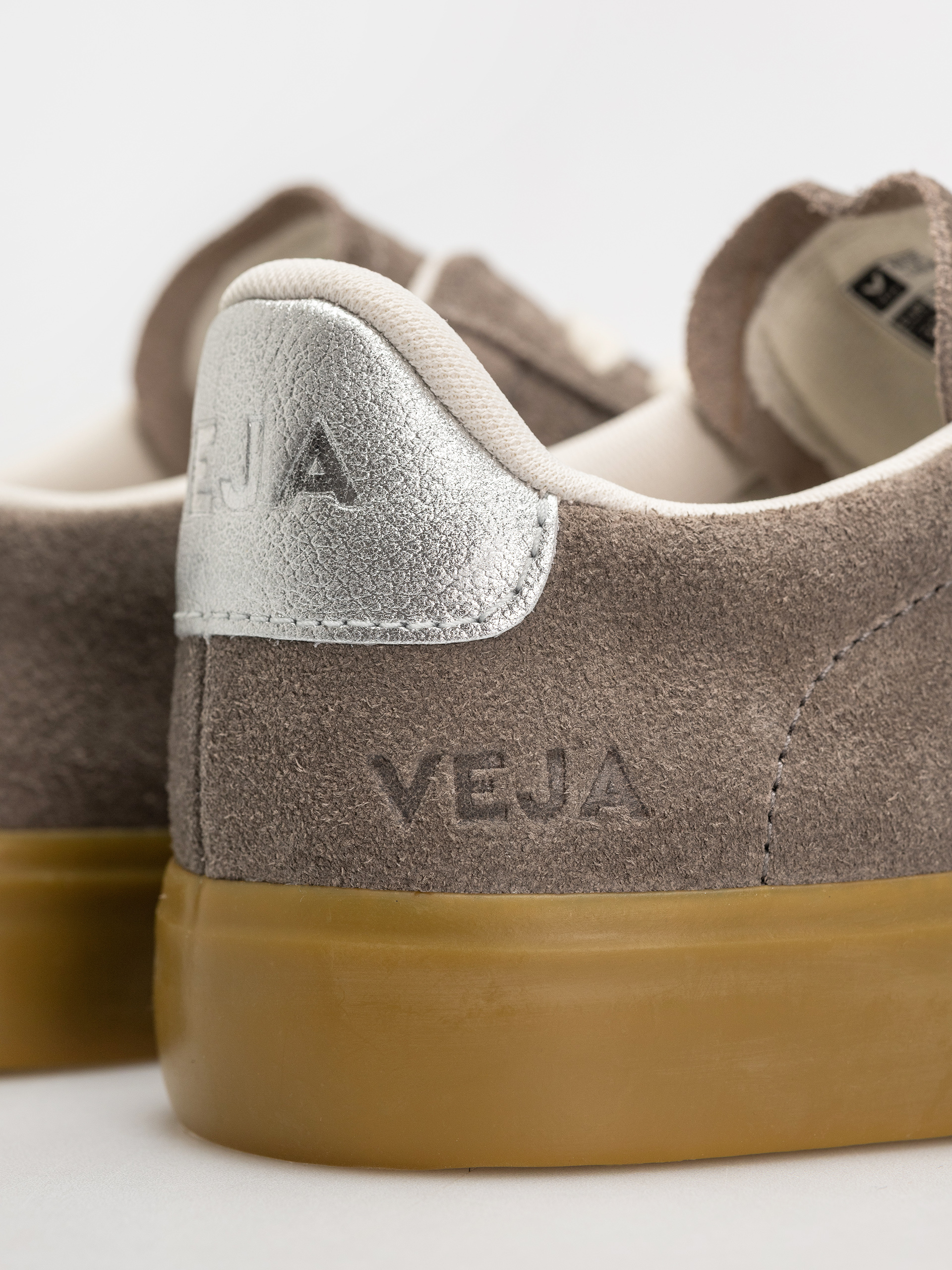 Buty Veja Campo Wmn (moonrock silver natural)