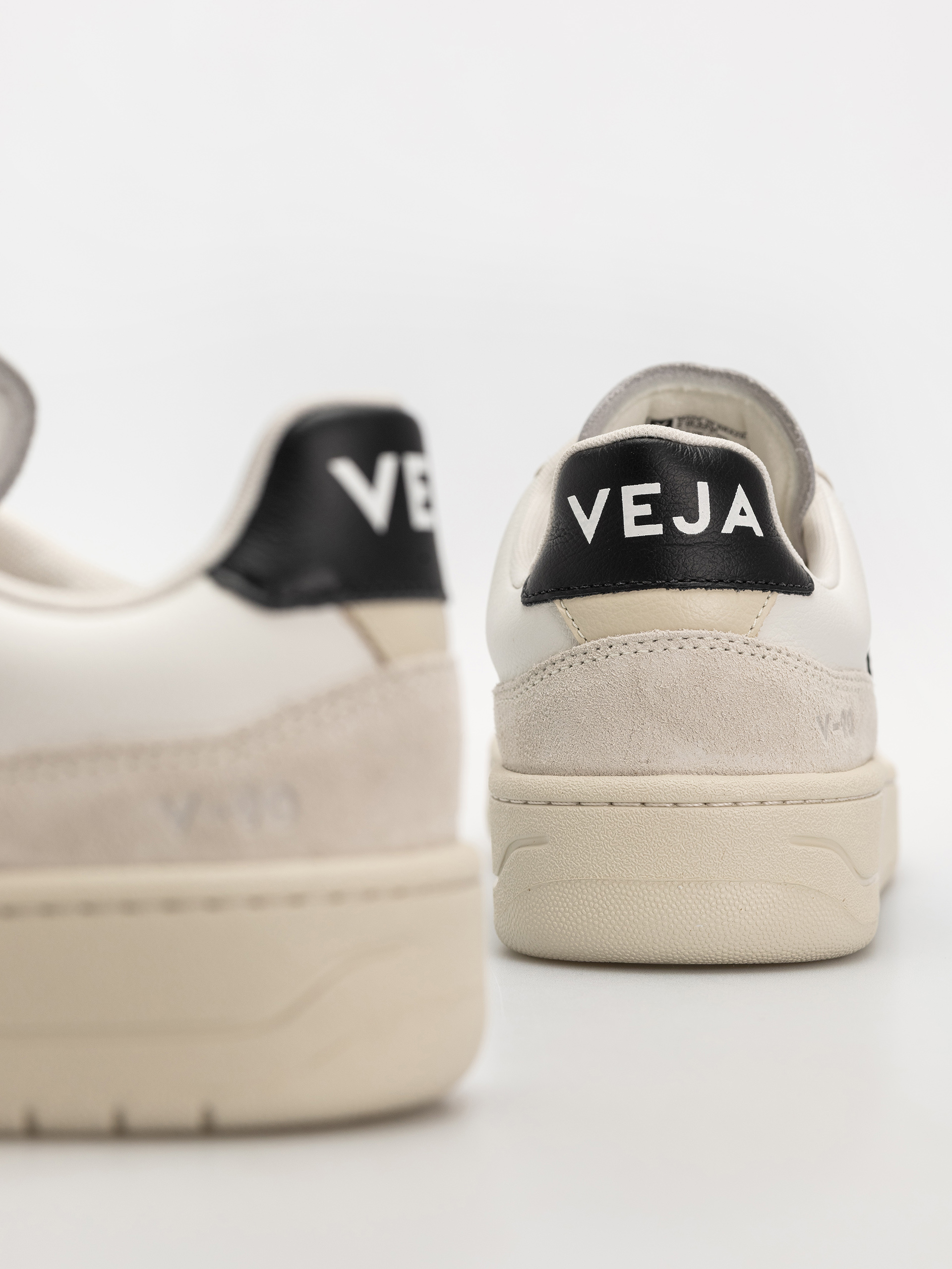 Buty Veja V 90 (white black)