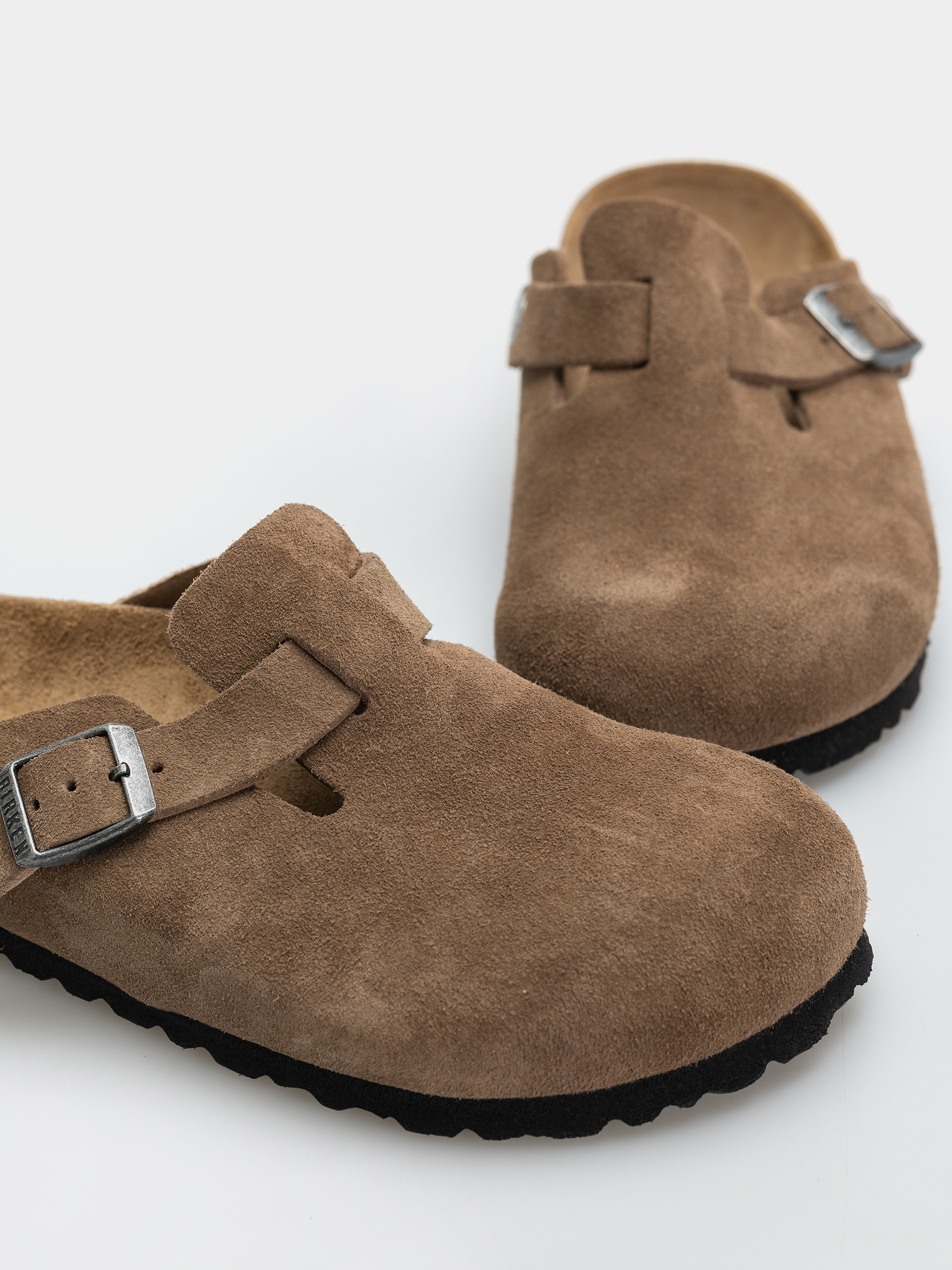 Klapki Birkenstock Boston Suede Leather Narrow (dark tea)