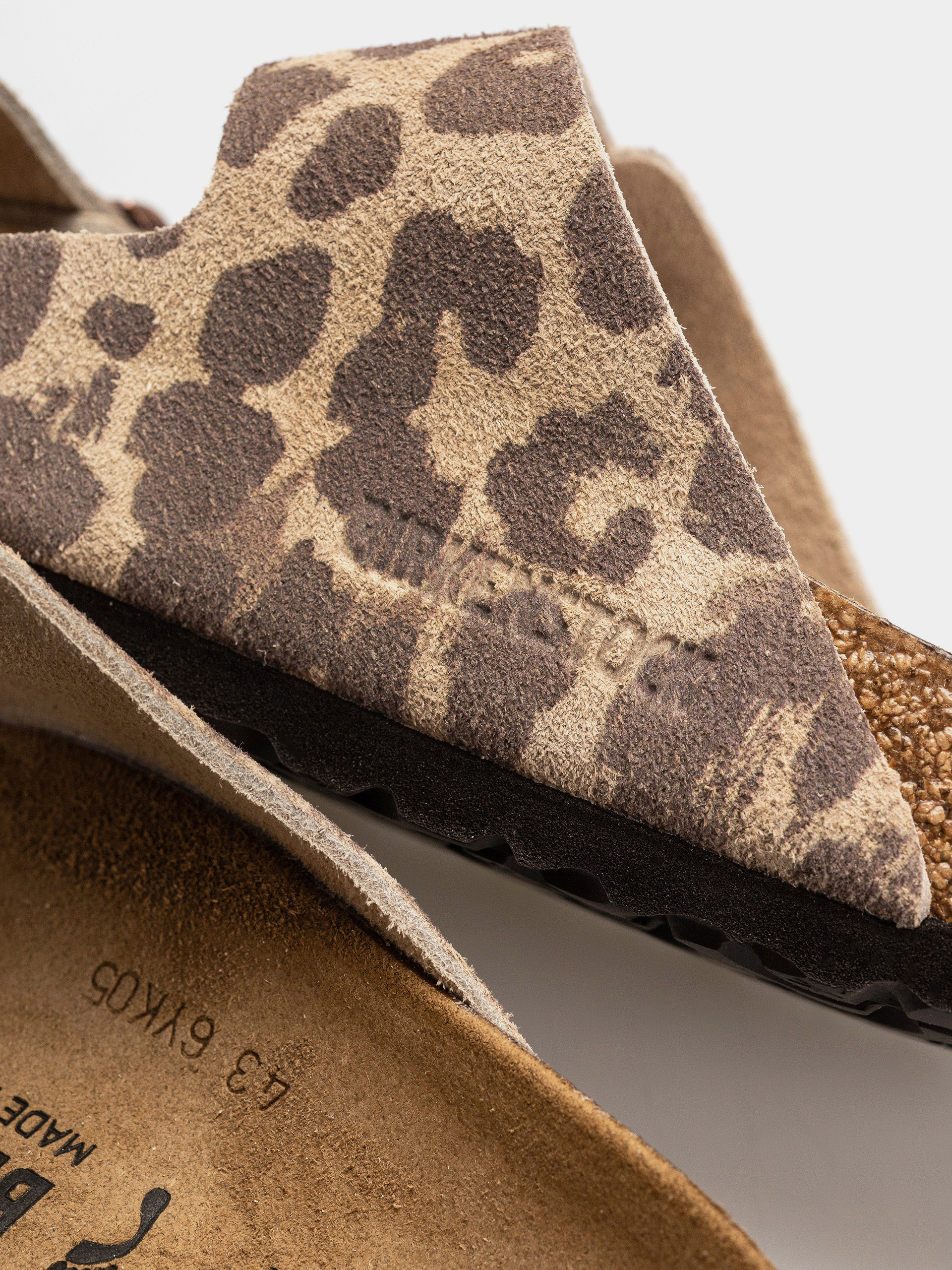 Klapki Birkenstock Arizona Suede Leather Narrow (leo sandcastle)