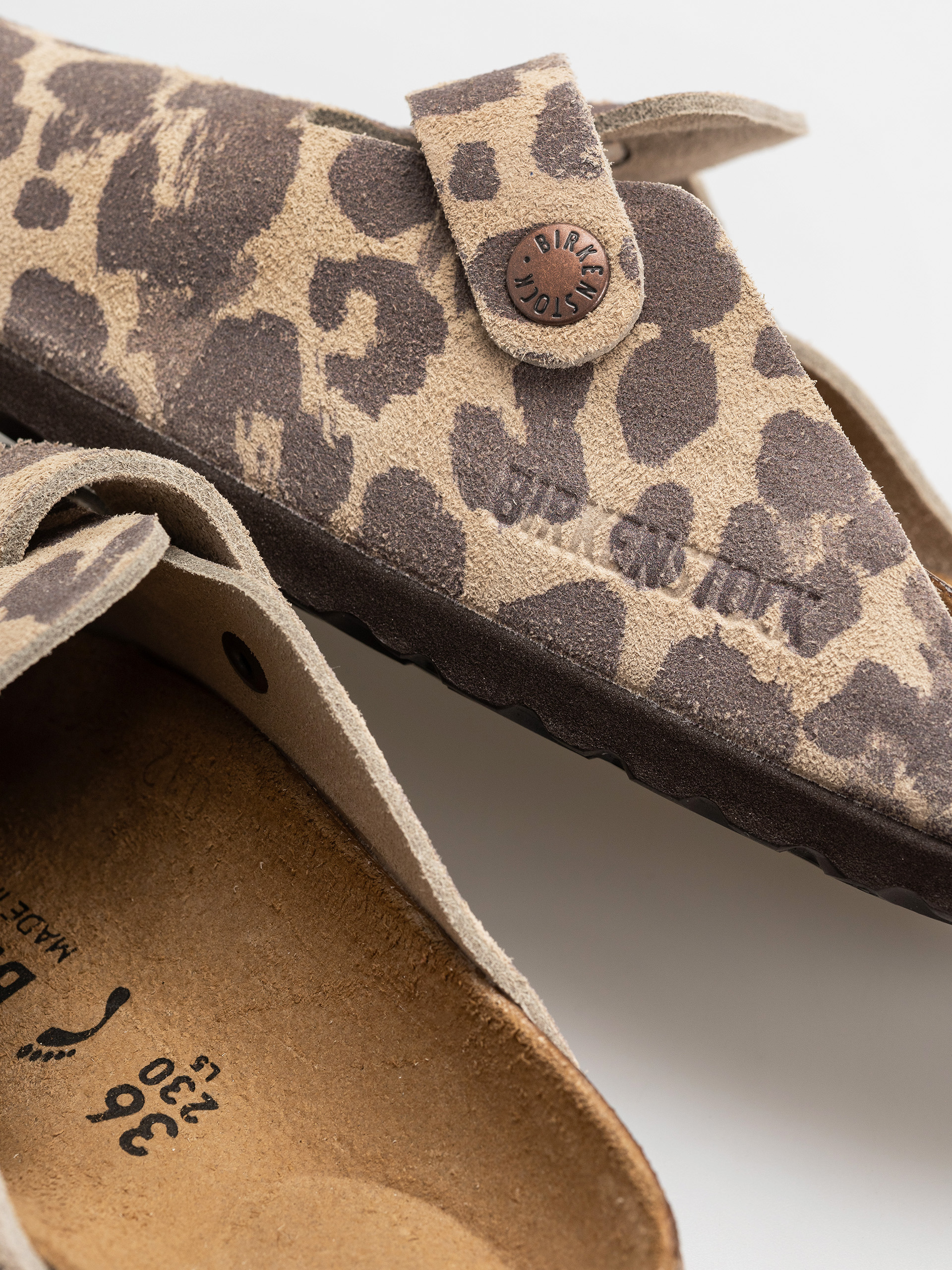 Klapki Birkenstock Boston Suede Leather Narrow (leo sandcastle)