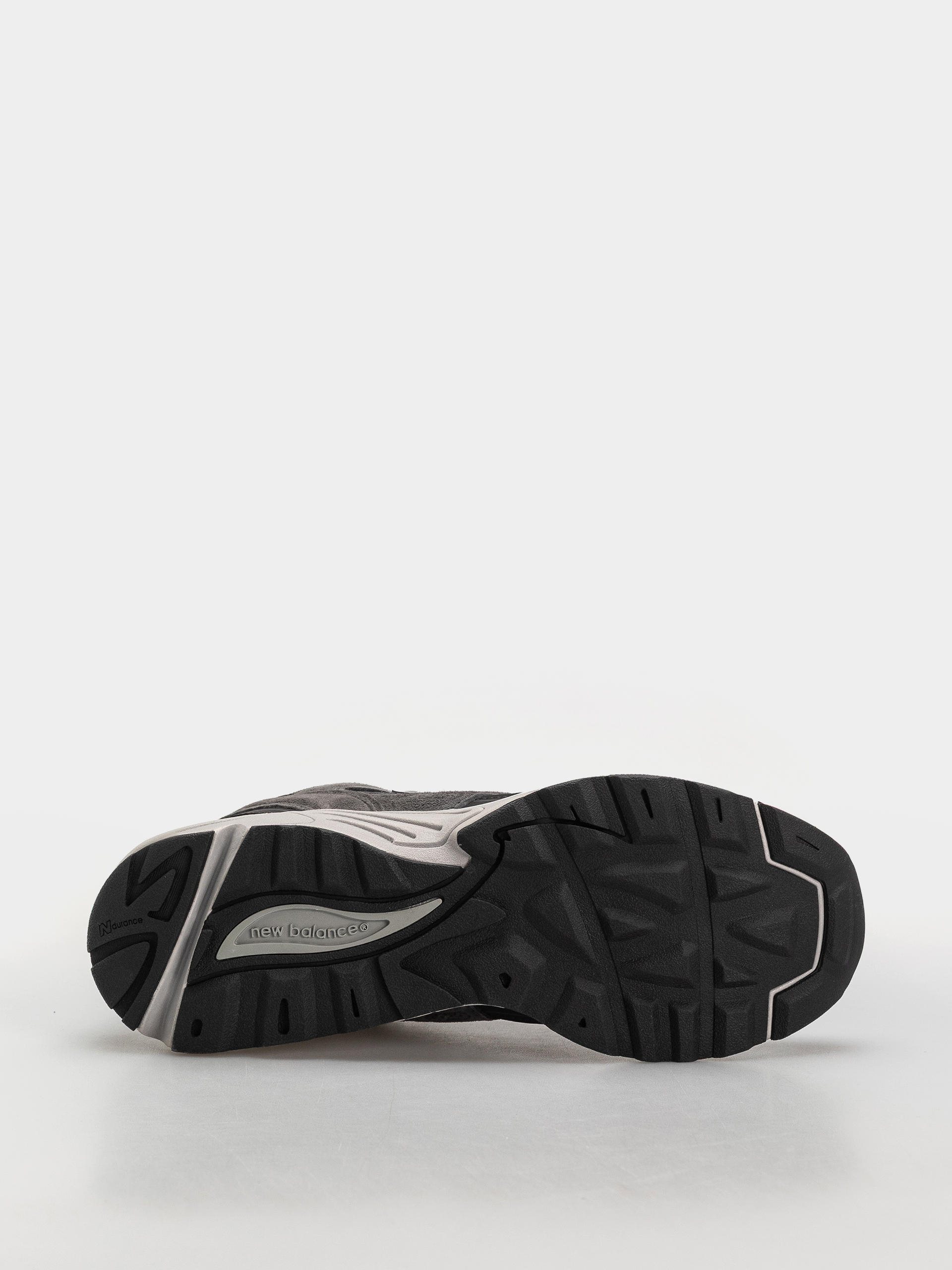 Buty New Balance 880R (slate grey/magnet)