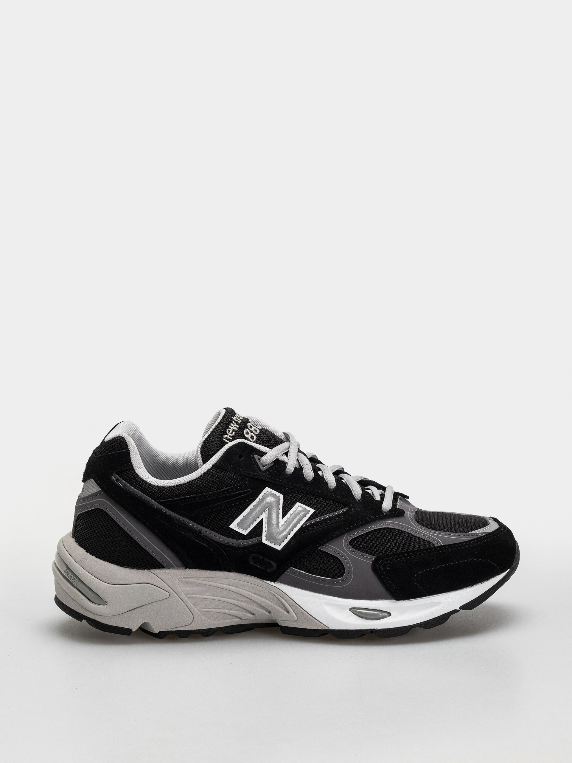 Buty New Balance 880R (black/castlerock)