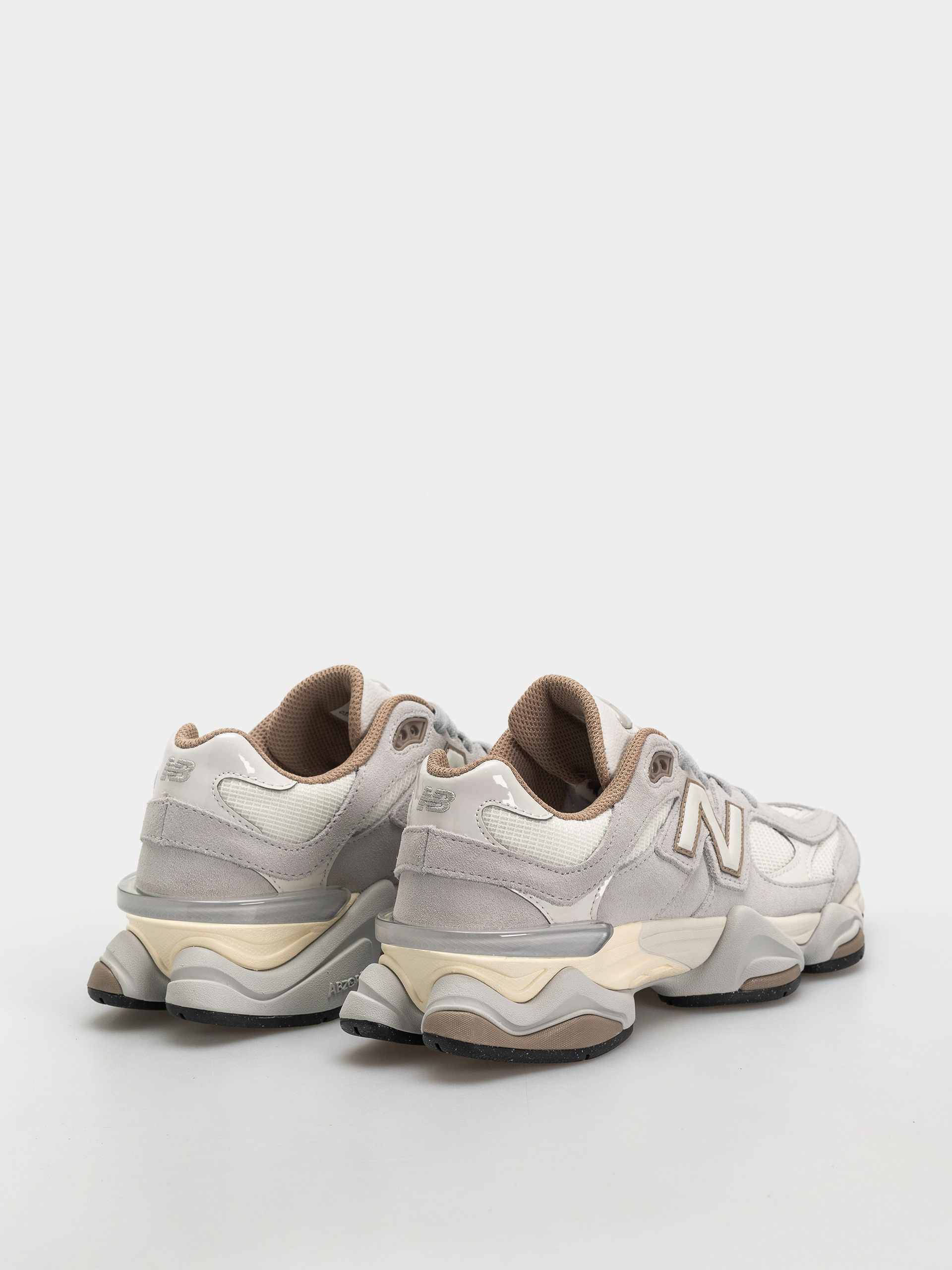 Buty New Balance 9060 (driftwood/sea salt)