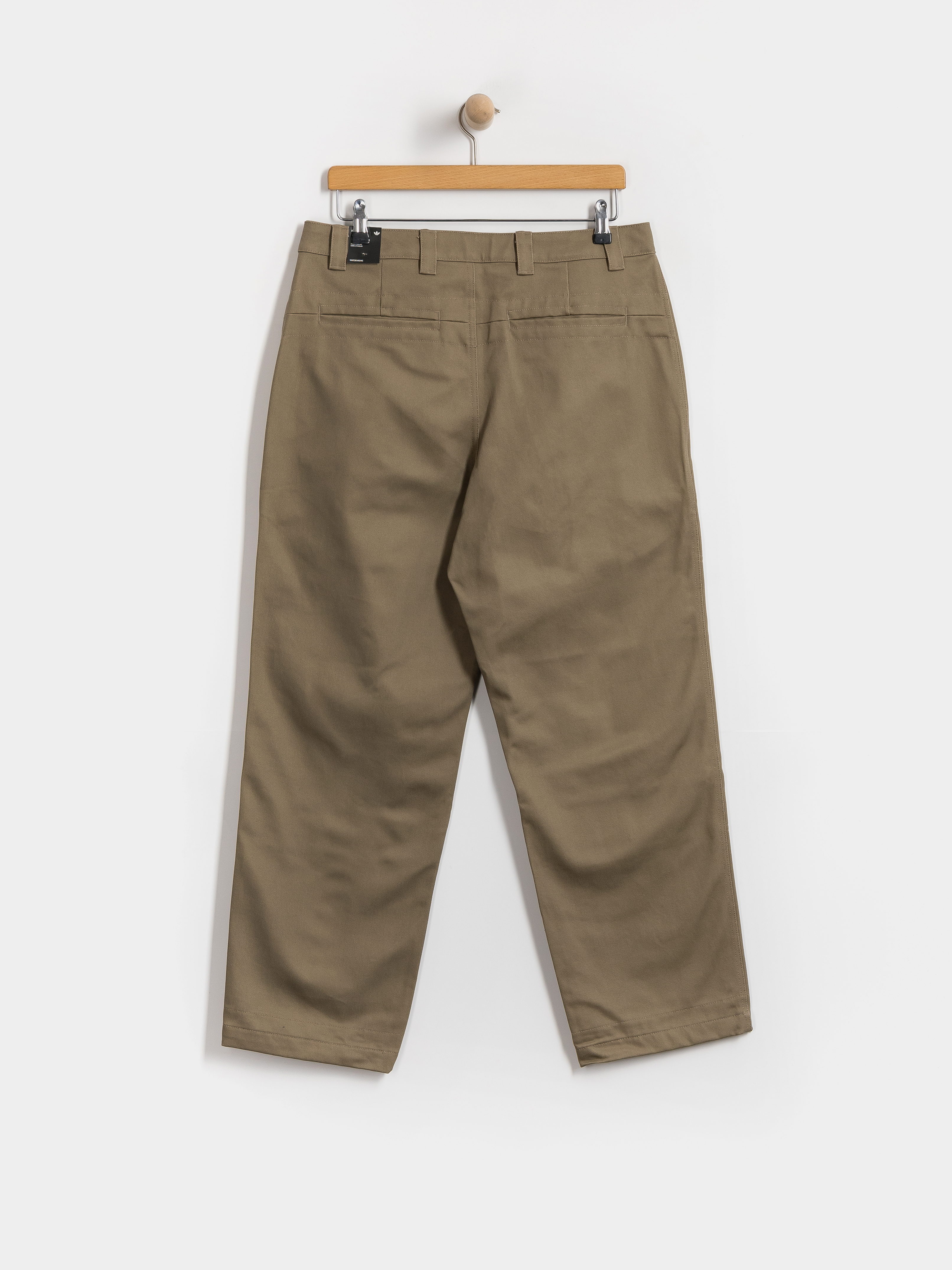 Spodnie adidas Fsbs Chino (khasix)