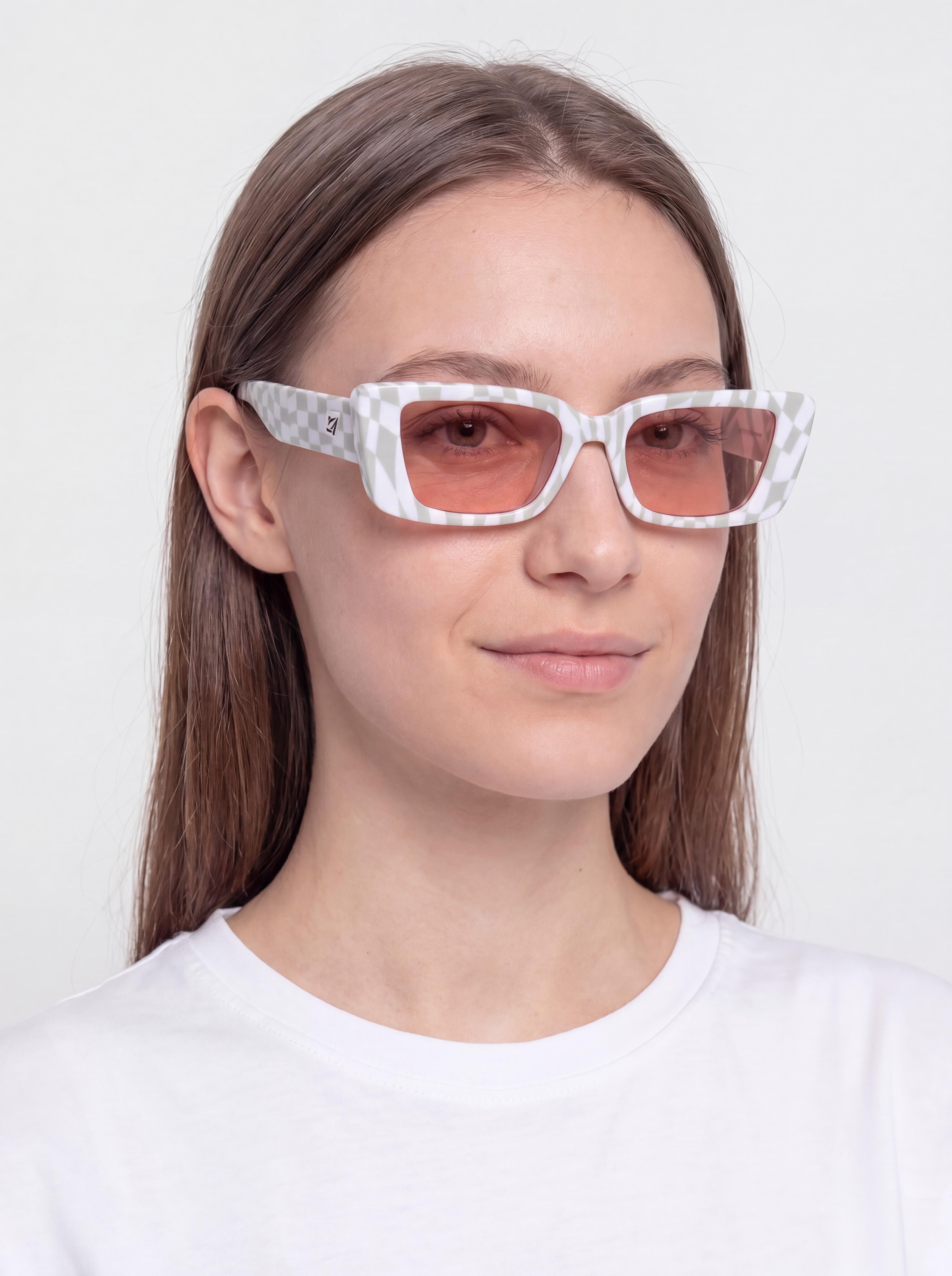 Okulary przeciwsłoneczne Volcom Strange Land (check her/rose)