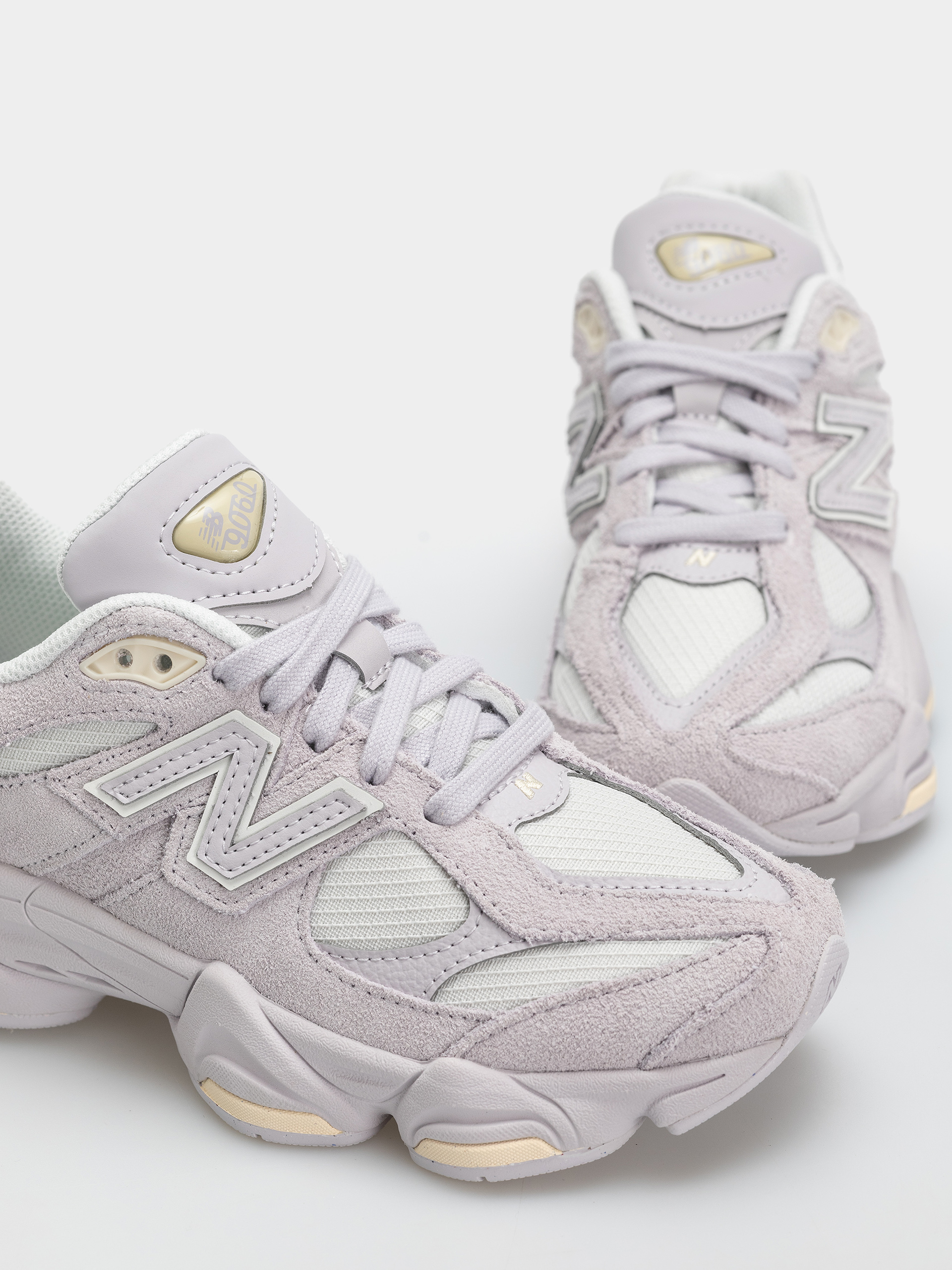 Buty New Balance 9060 JR (horizon grey/calcium)