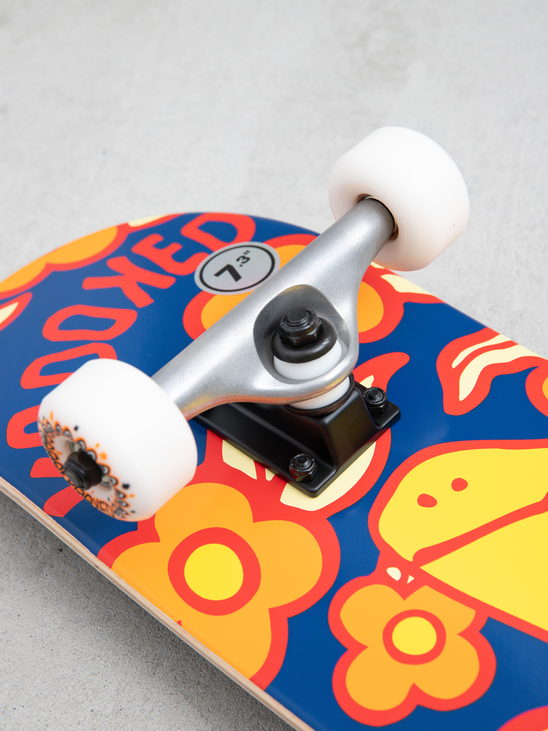 Deskorolka Krooked Shmoo Vibes (navy/yellow)