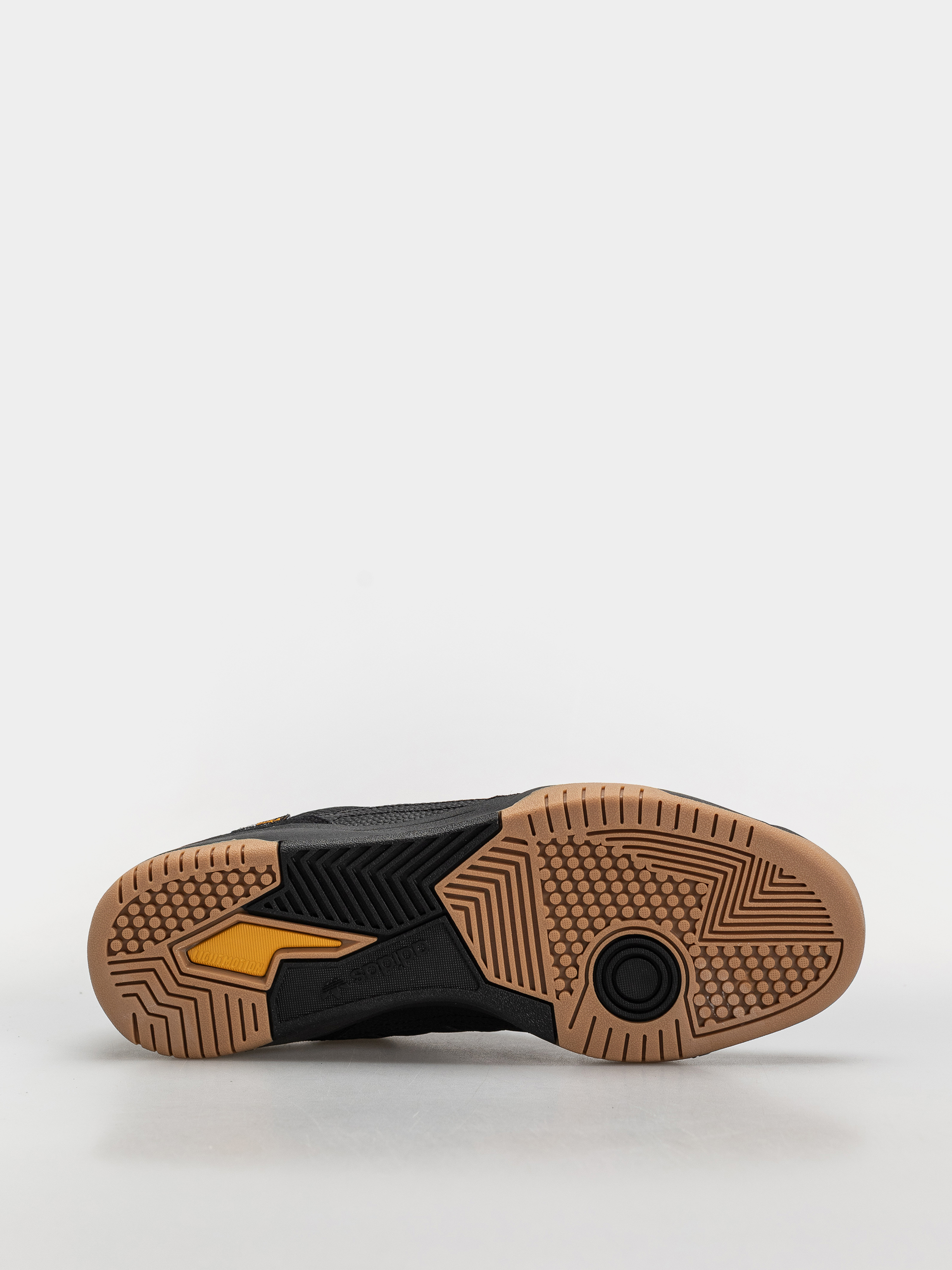 Buty adidas Tekkira Cup (carbon/carbon/cblack)