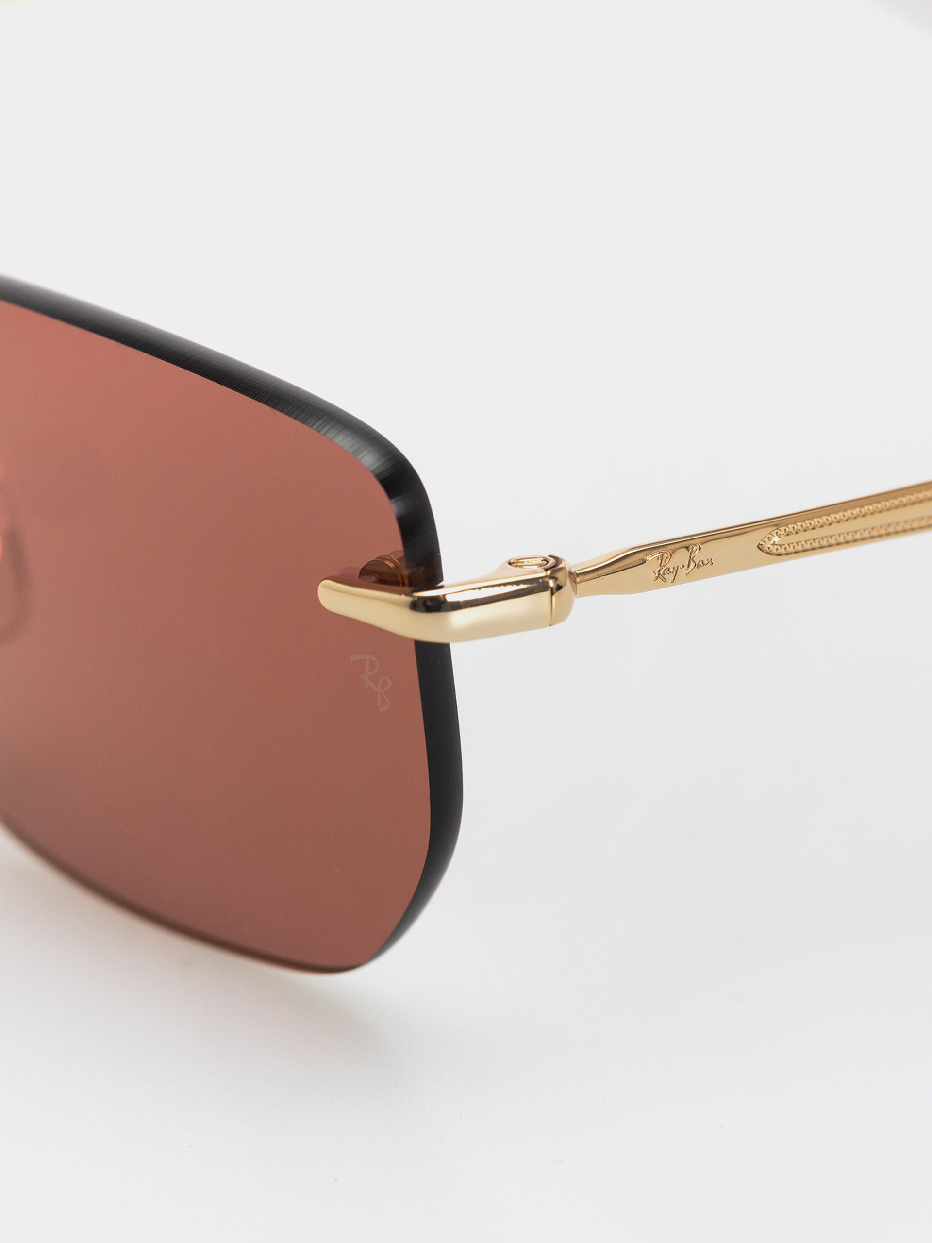 Okulary przeciwsłoneczne Ray-Ban Rb3768 (polerowany złoto arista/ciemnofioletowy i lustrzany czerwony)