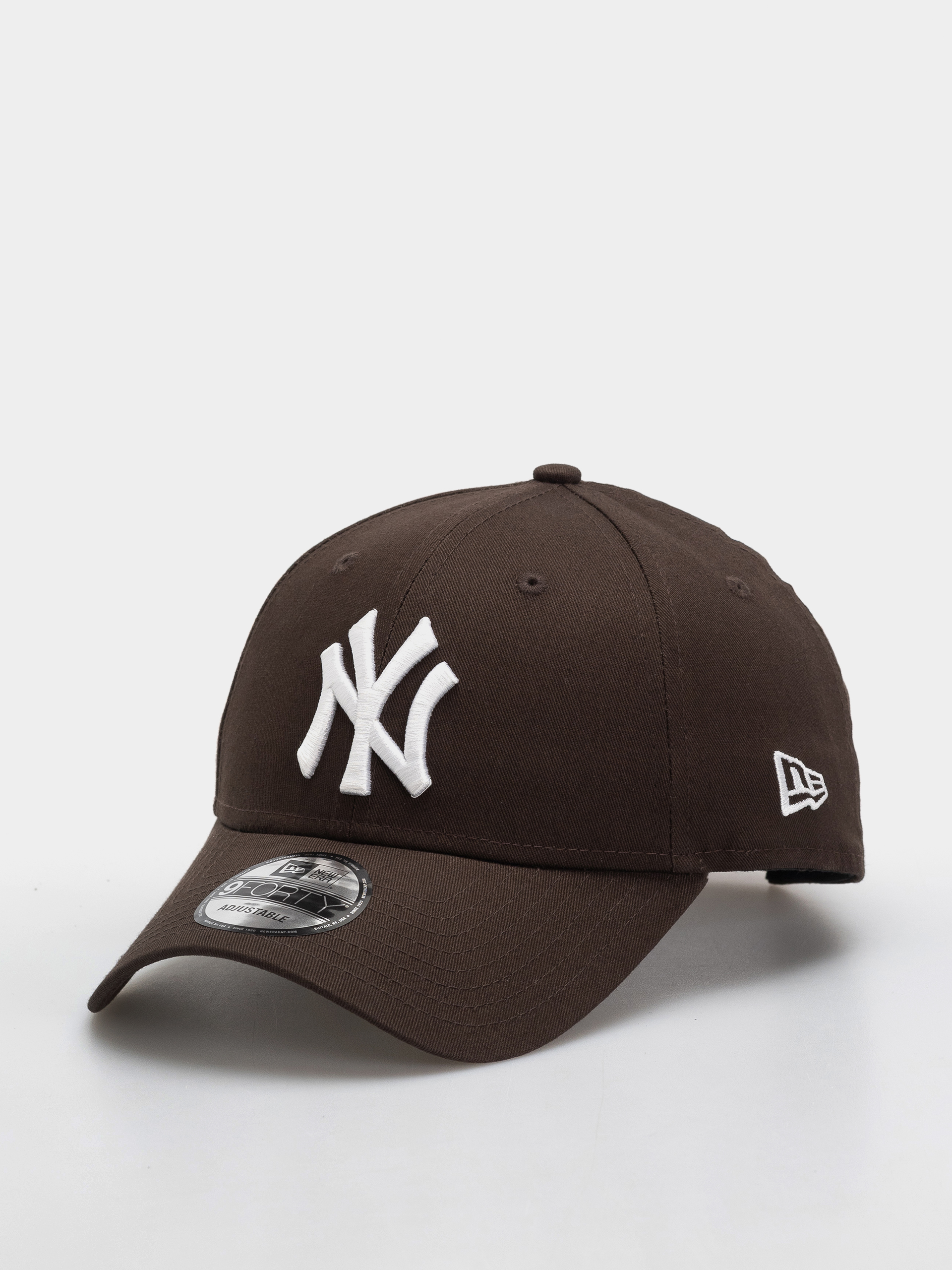 [czeka na poprawe foto] Czapka z daszkiem New Era League Essential 9Forty New York Yankees (burnt stone)