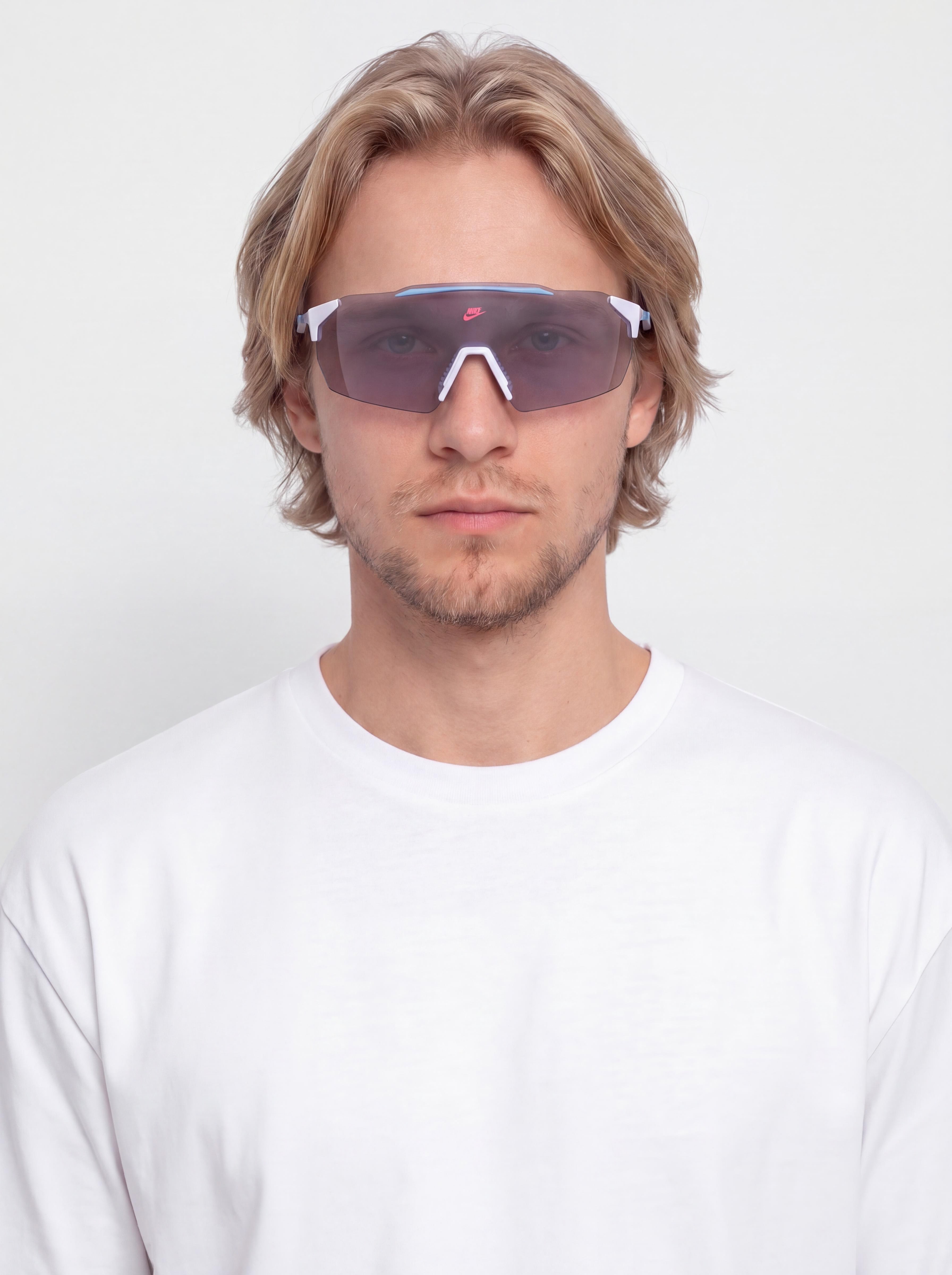 Okulary przeciwsłoneczne Nike Limitless Shield (amethyst tint/blue flash)