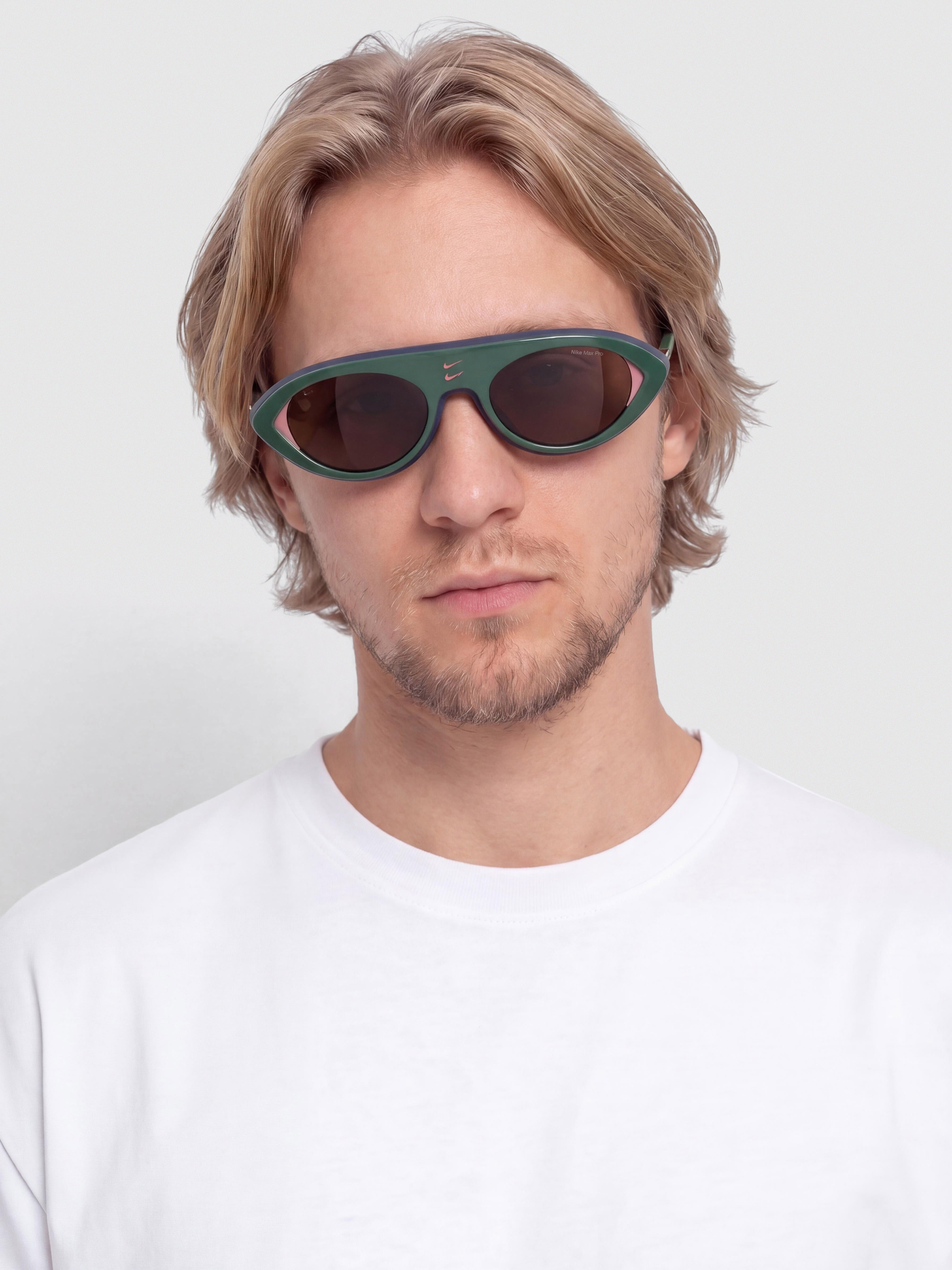 Okulary przeciwsłoneczne Nike Forge Envy (fir/mauve)