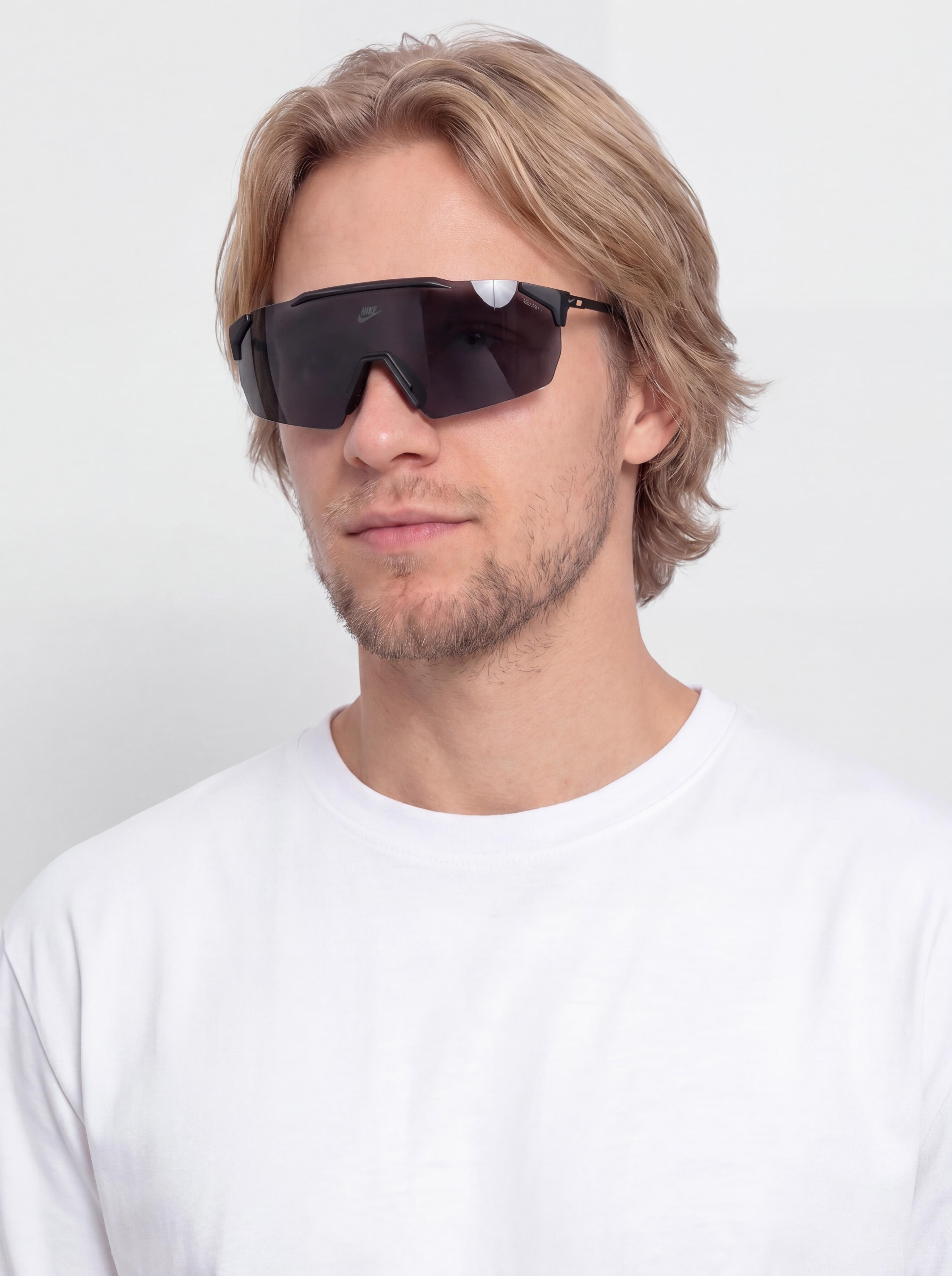 Okulary przeciwsłoneczne Nike Limitless Shield (matte black/grey)