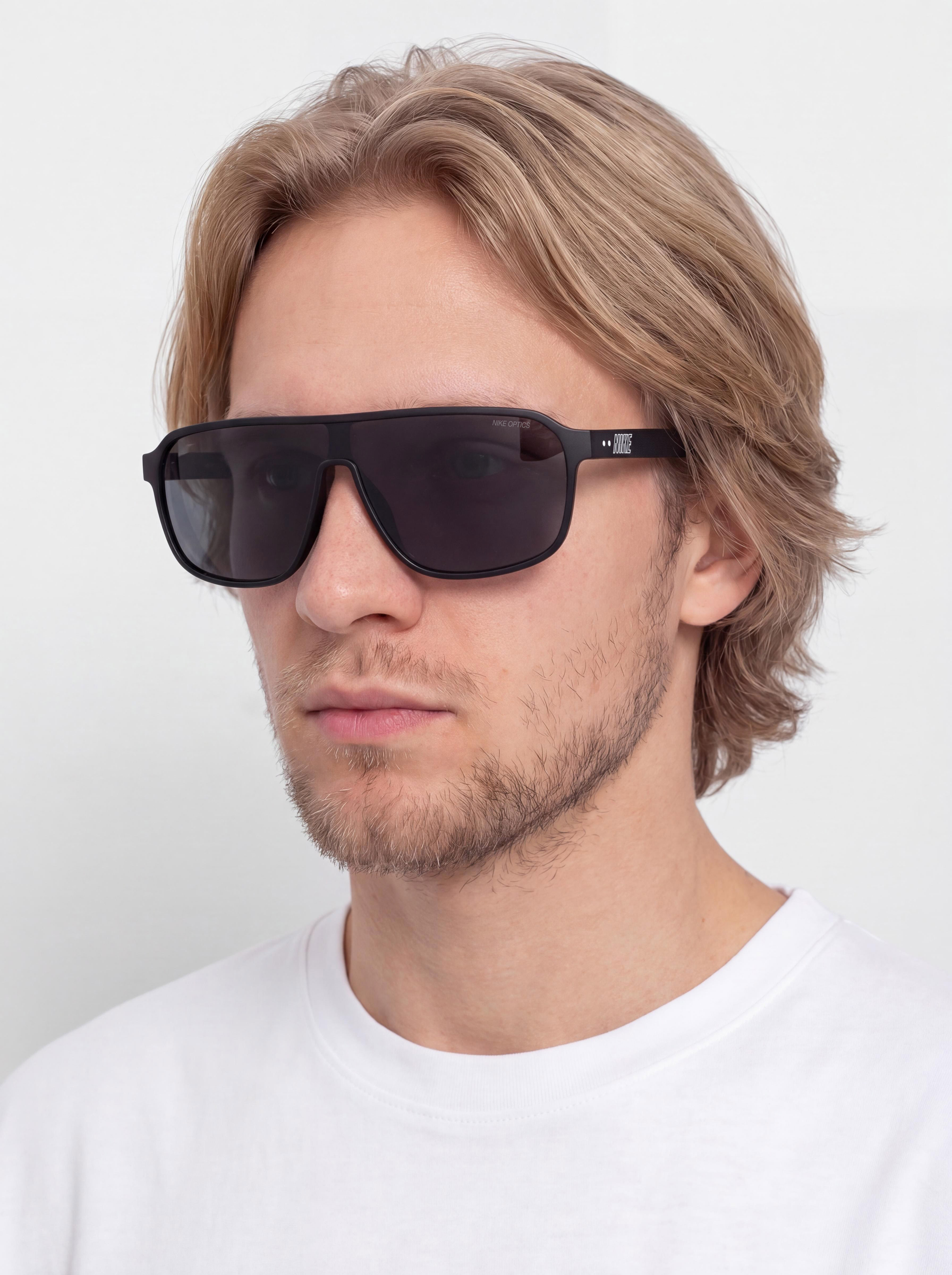 Okulary przeciwsłoneczne Nike Vintage Flyer (matte grey/black)