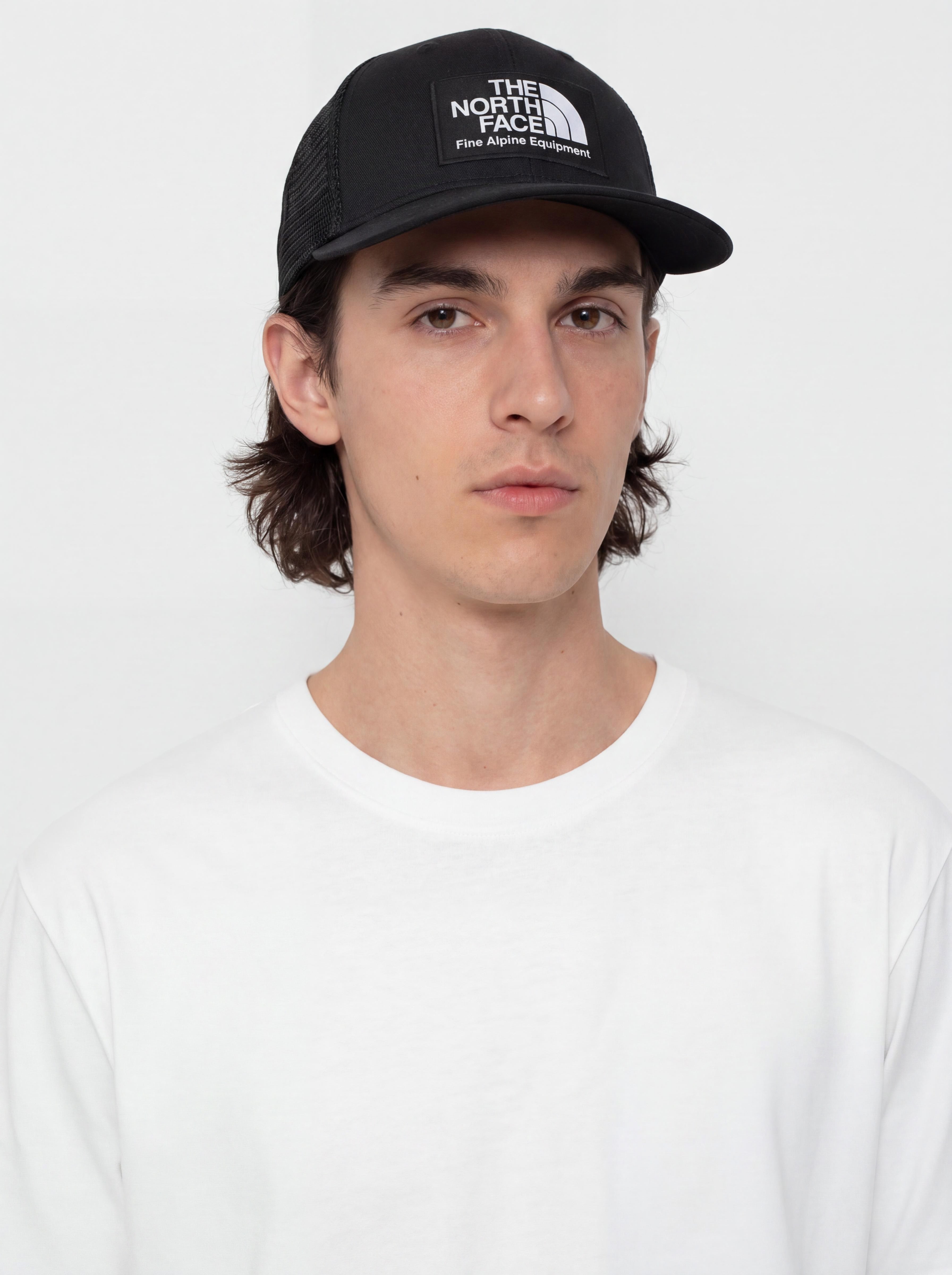 Czapka z daszkiem The North Face Deep Fit Mudder Trucker (tnf black)