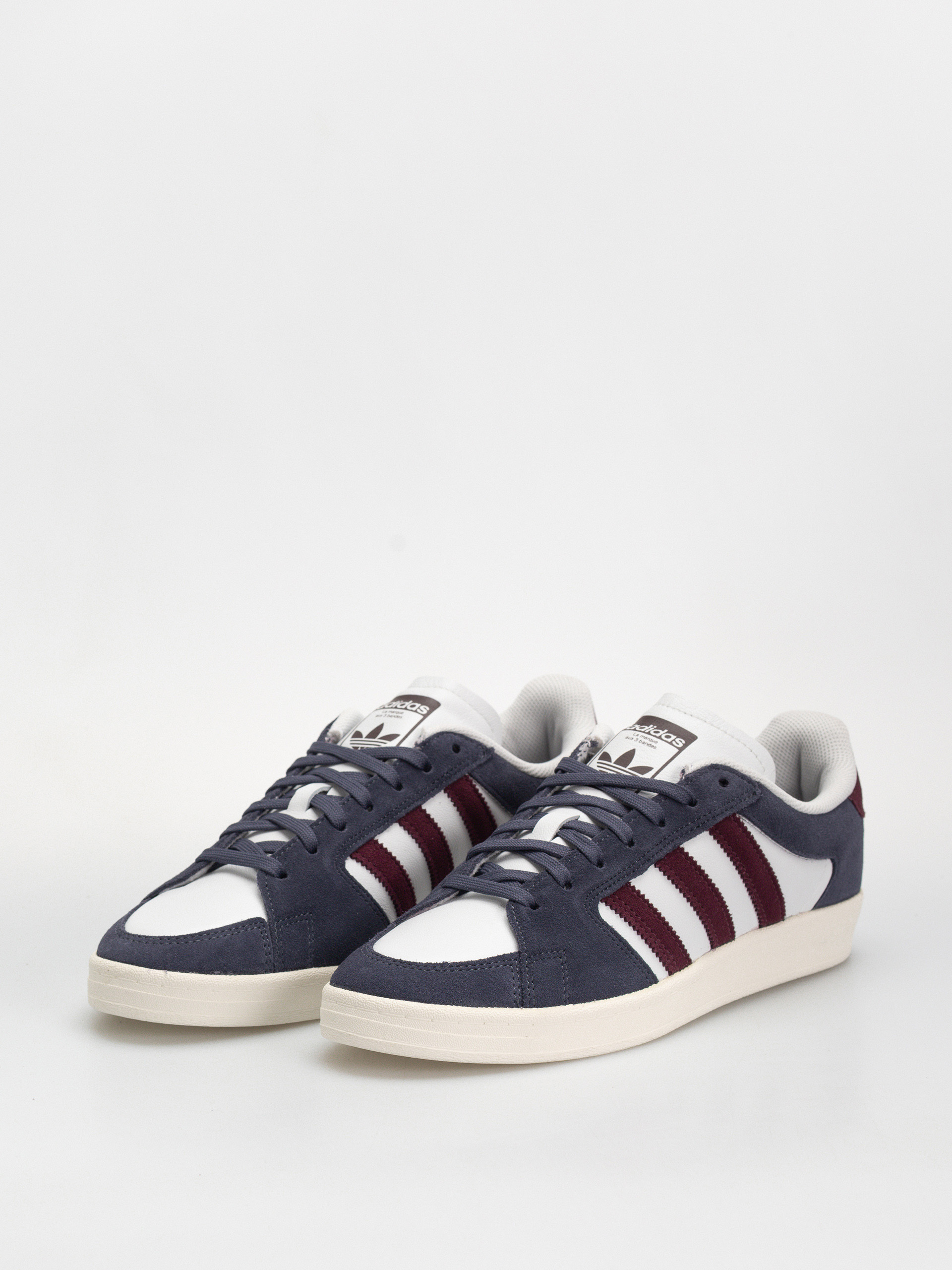 Buty adidas Superskate Low (shanav/maroon/crywht)