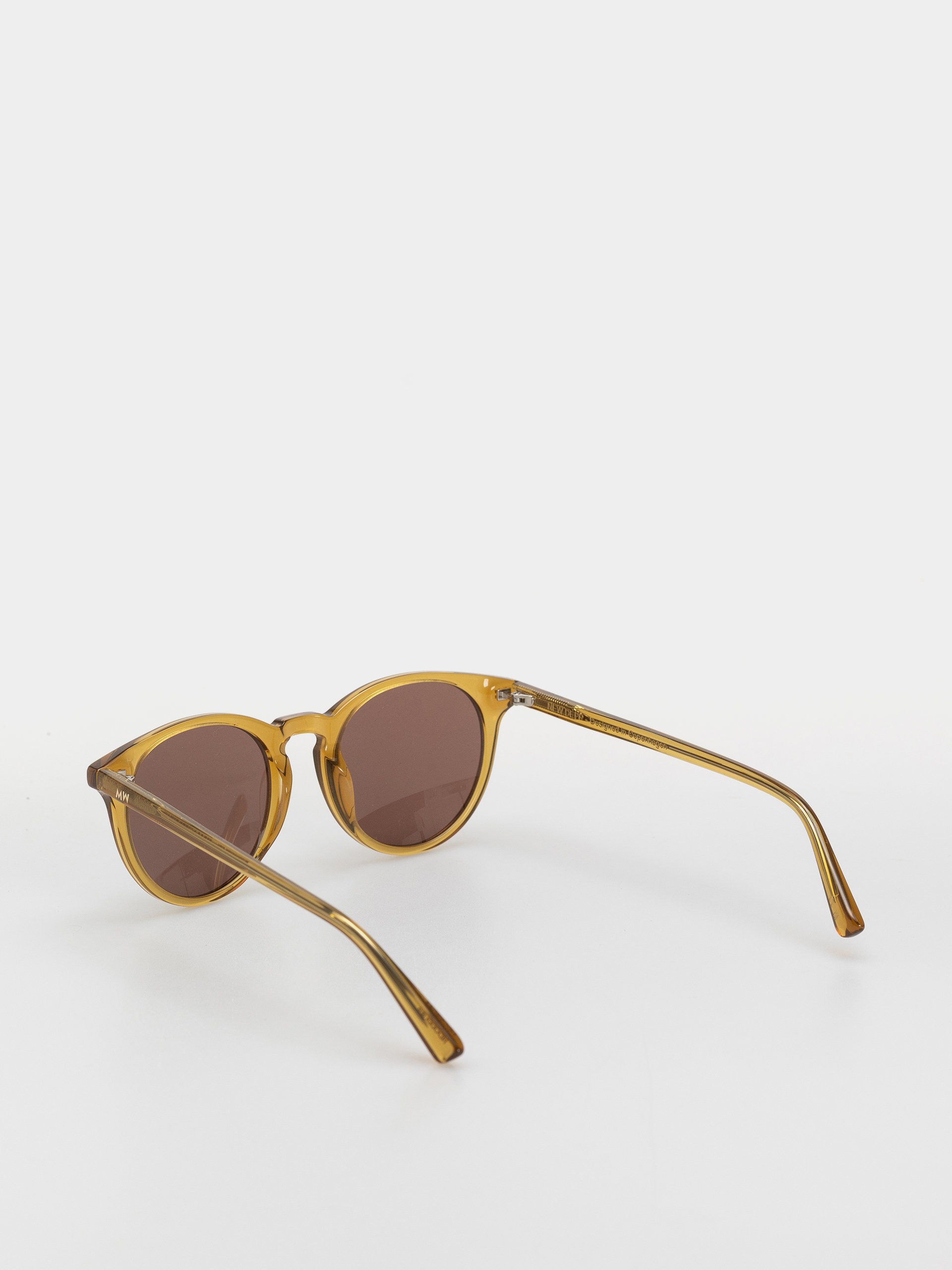 Okulary przeciwsłoneczne MessyWeekend New Depp (tortoise/brown)
