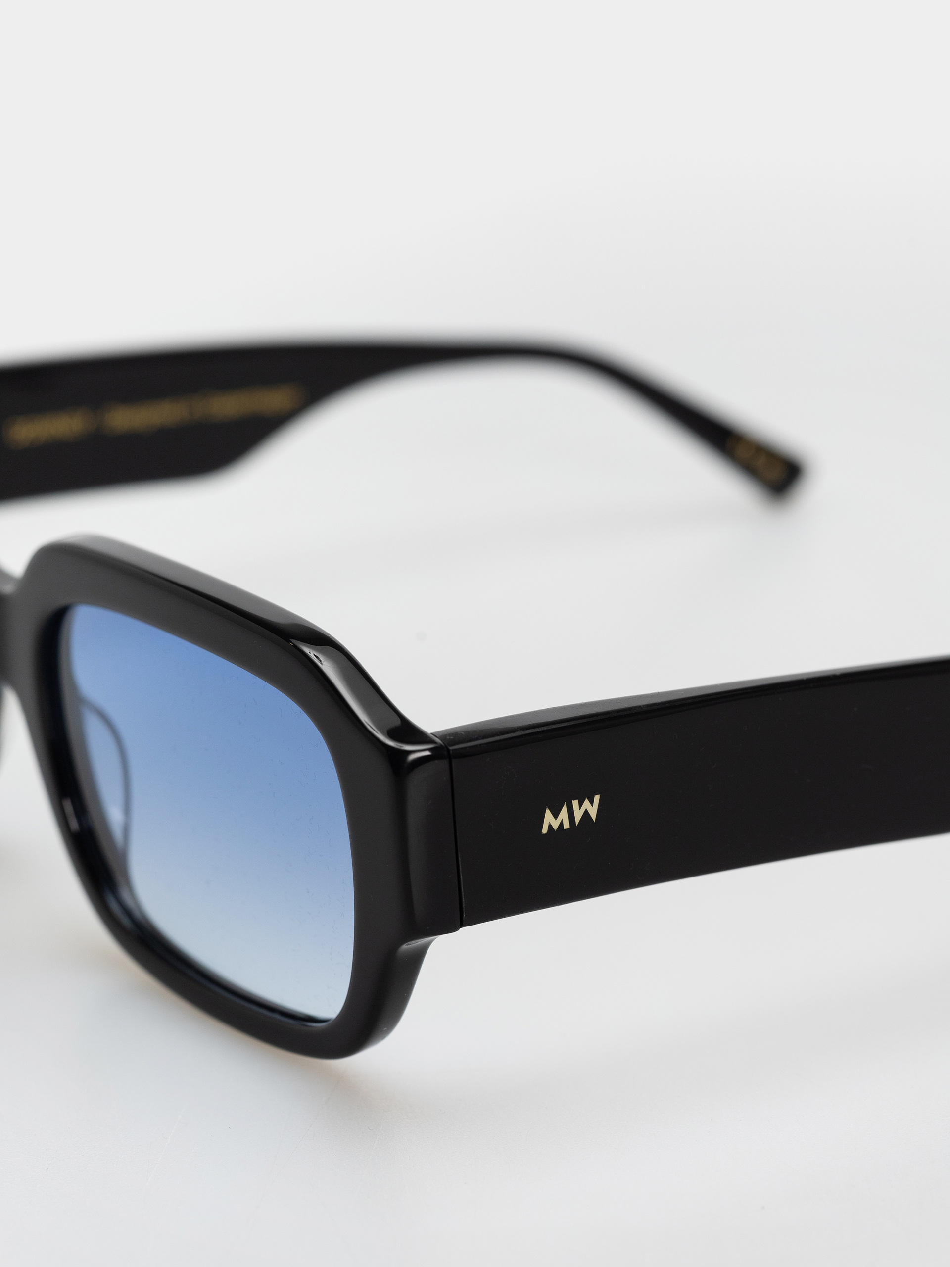 Okulary przeciwsłoneczne MessyWeekend Downey (black/gradient blue)