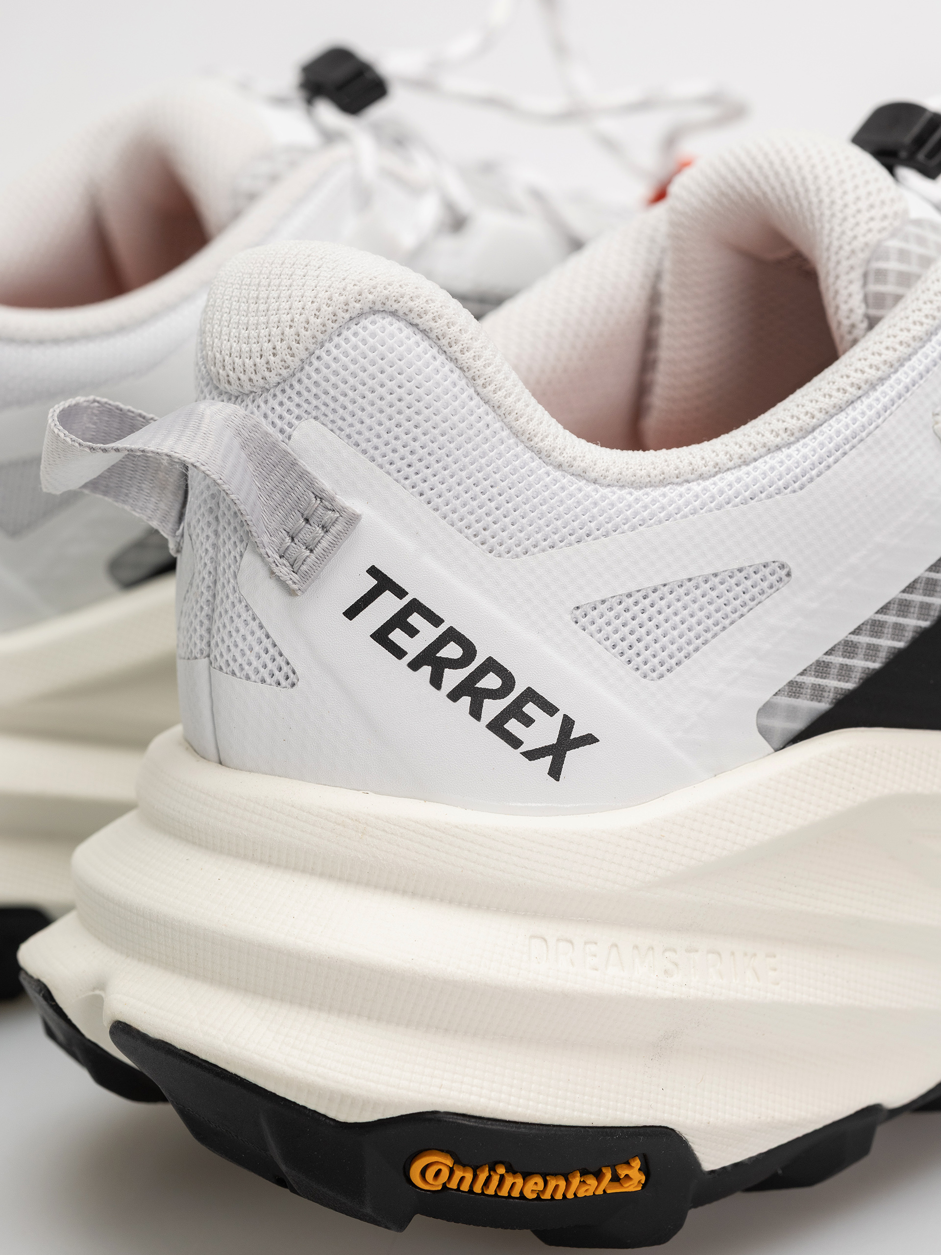 Buty adidas Terrex Freehiker Sl (ftwwht/cblack/seimor)