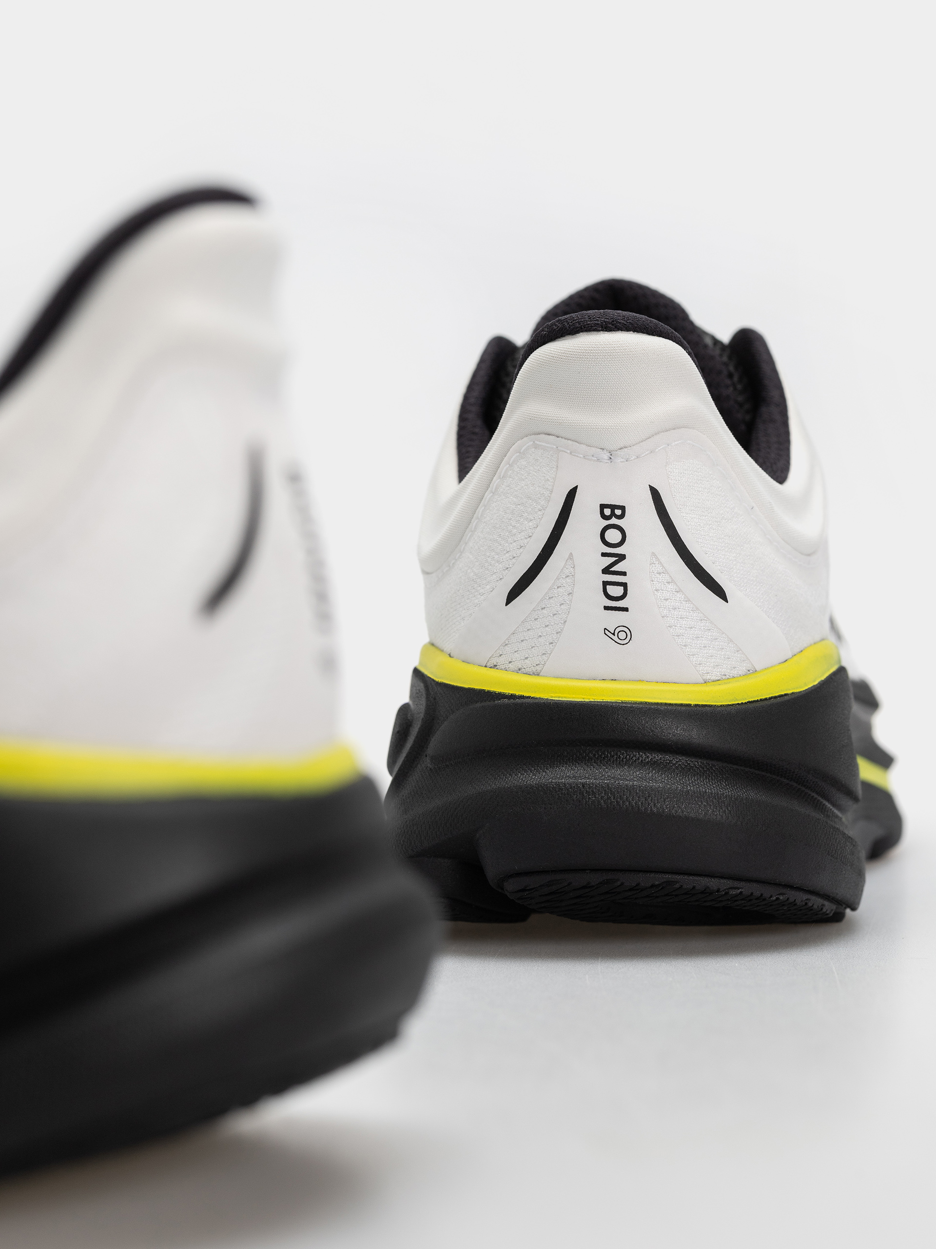 Buty Hoka Bondi 9 (white/citrus)