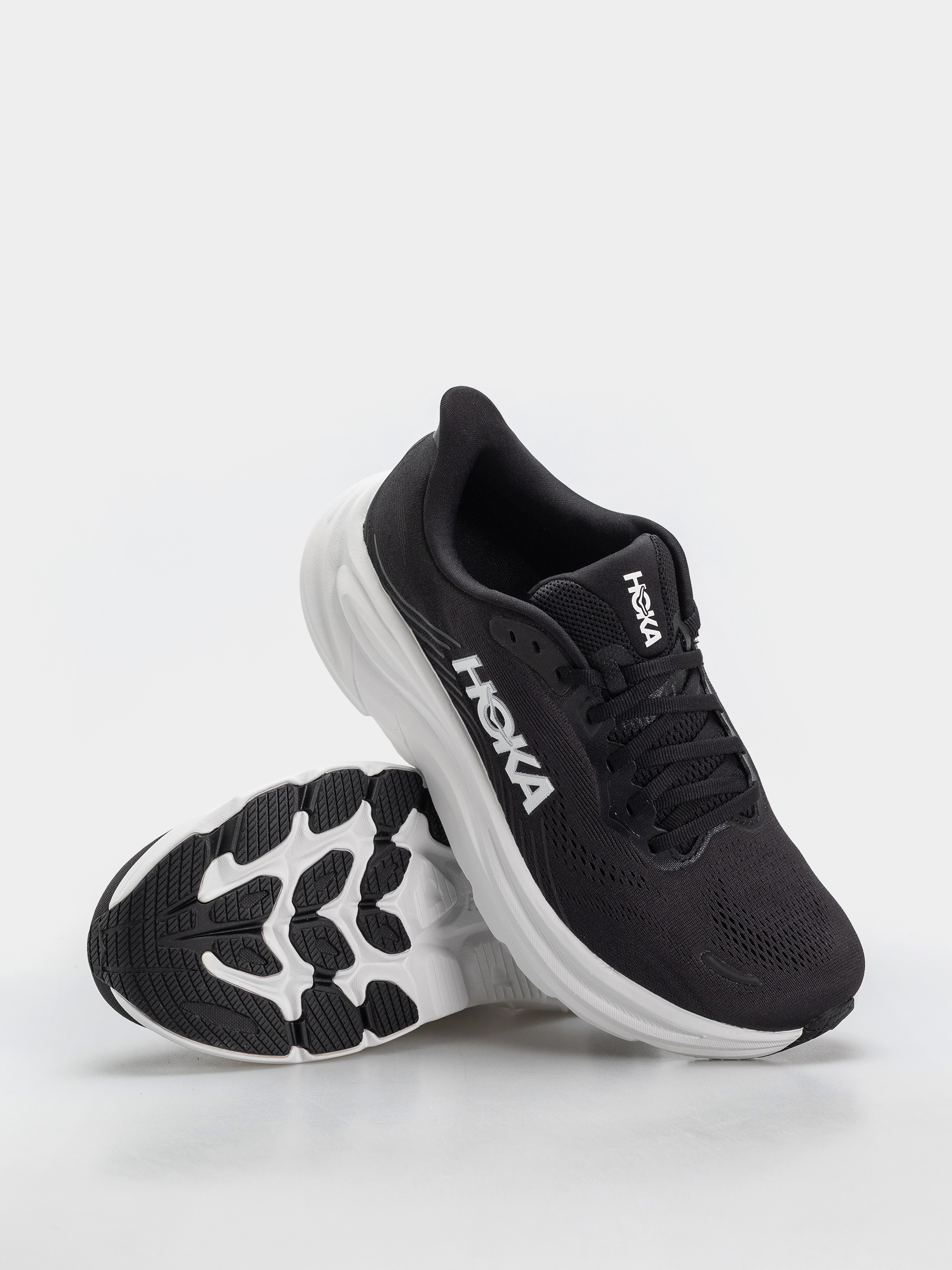 Buty Hoka Clifton 11 (black/white)