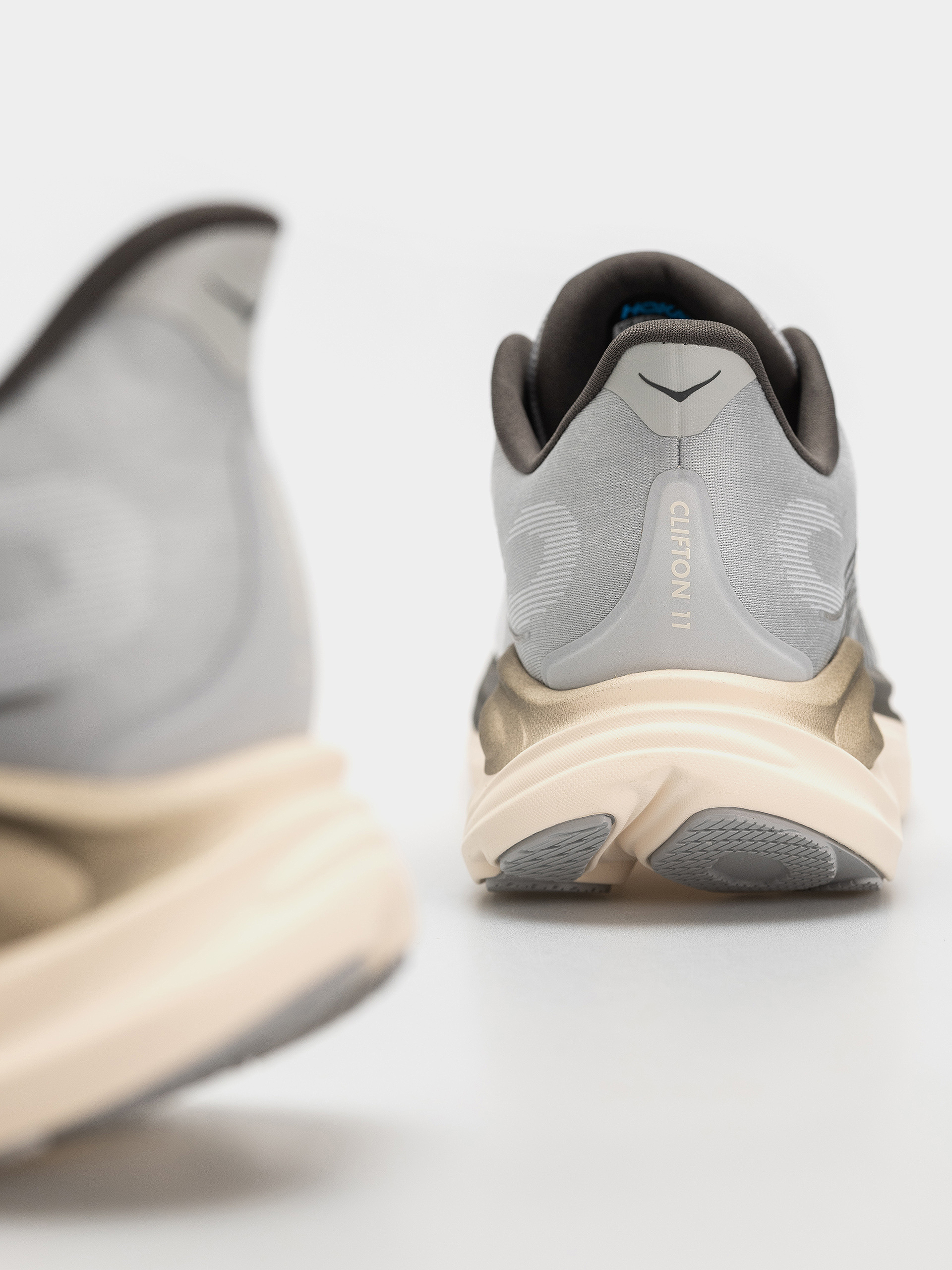 Buty Hoka Clifton 11 (stardust/alabaster)