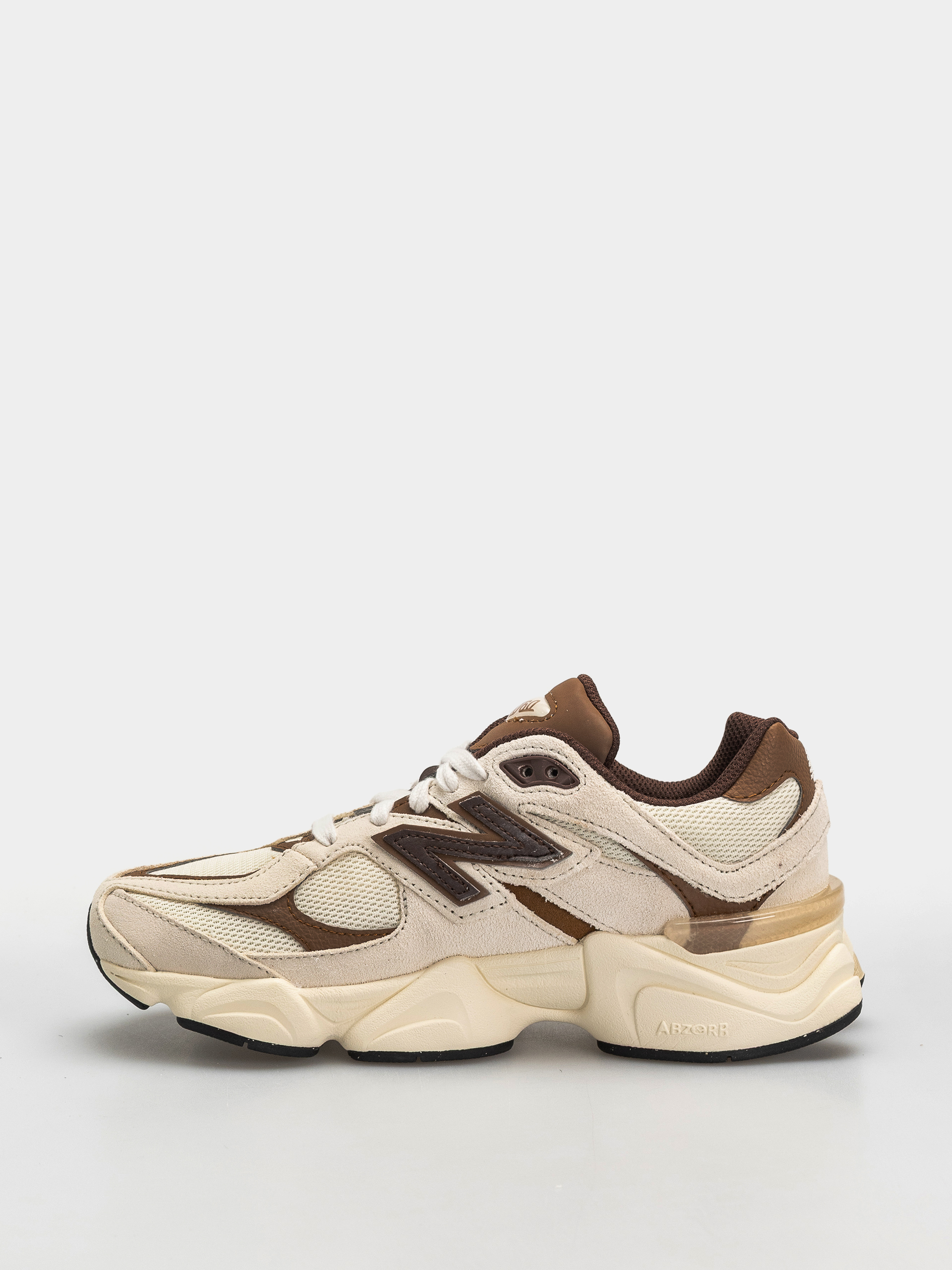 Buty New Balance 9060 JR (breakfast tea/angora)