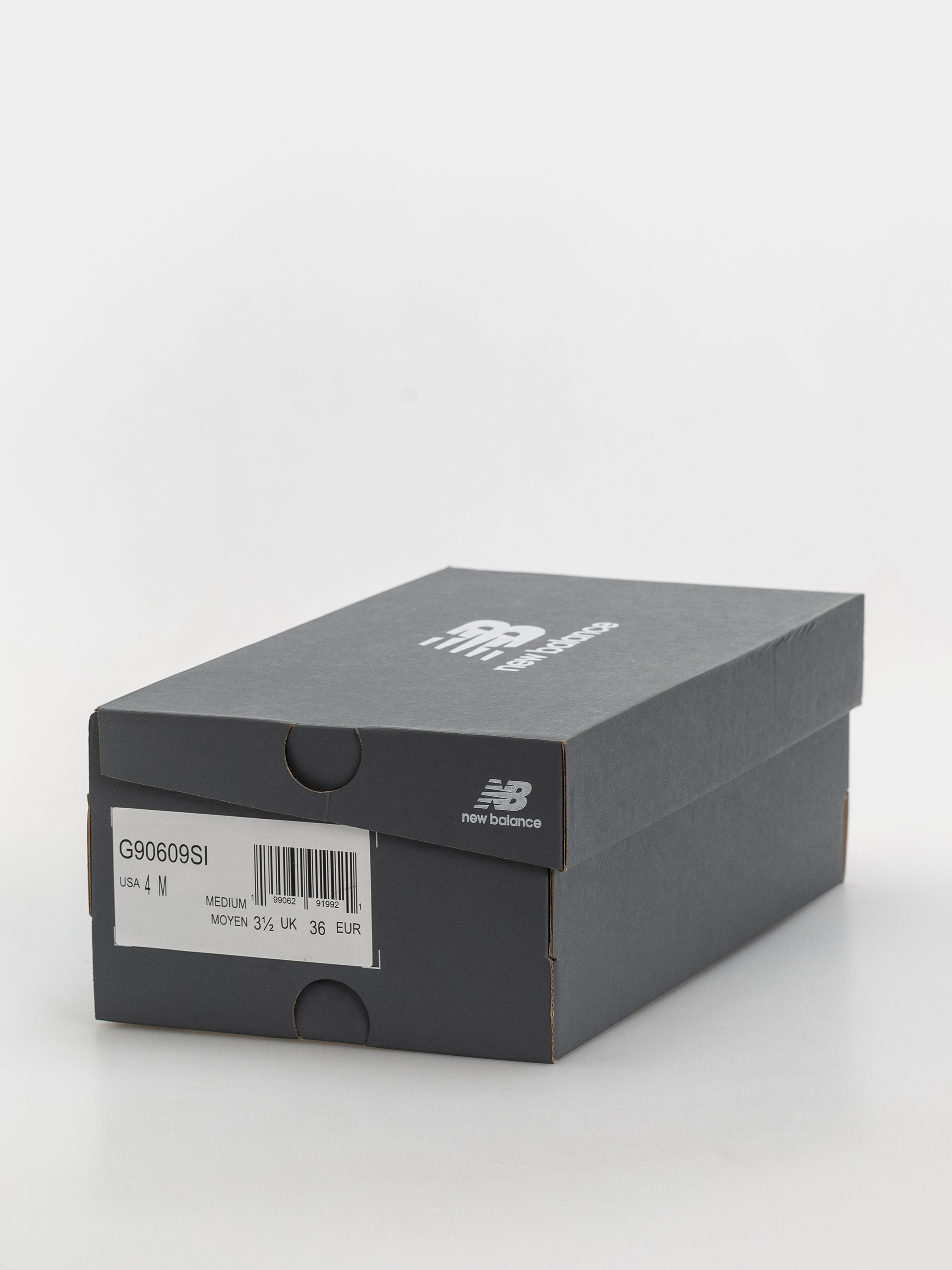 Buty New Balance 9060 JR (breakfast tea/angora)