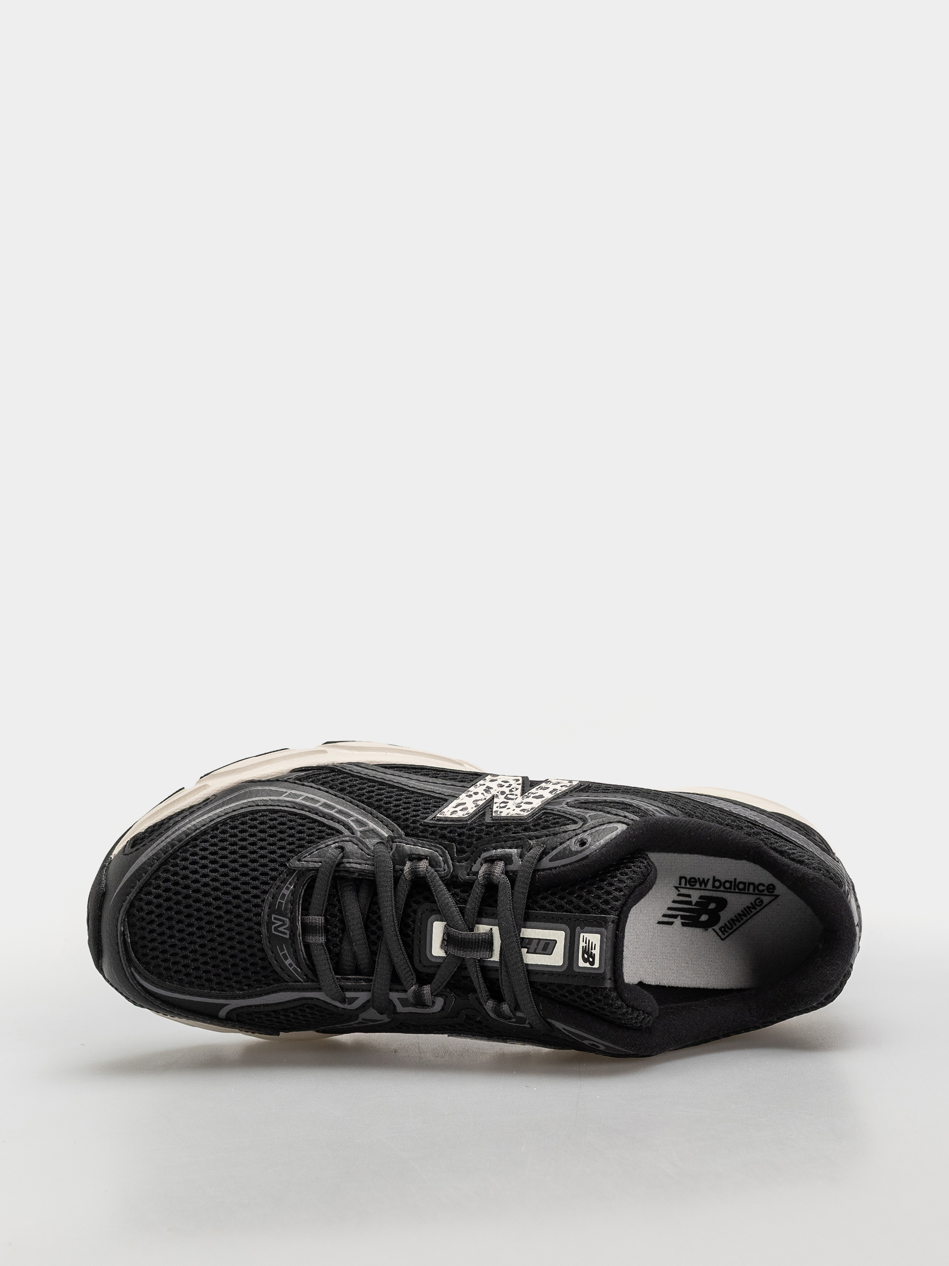 Buty New Balance 740 (black/sea salt)