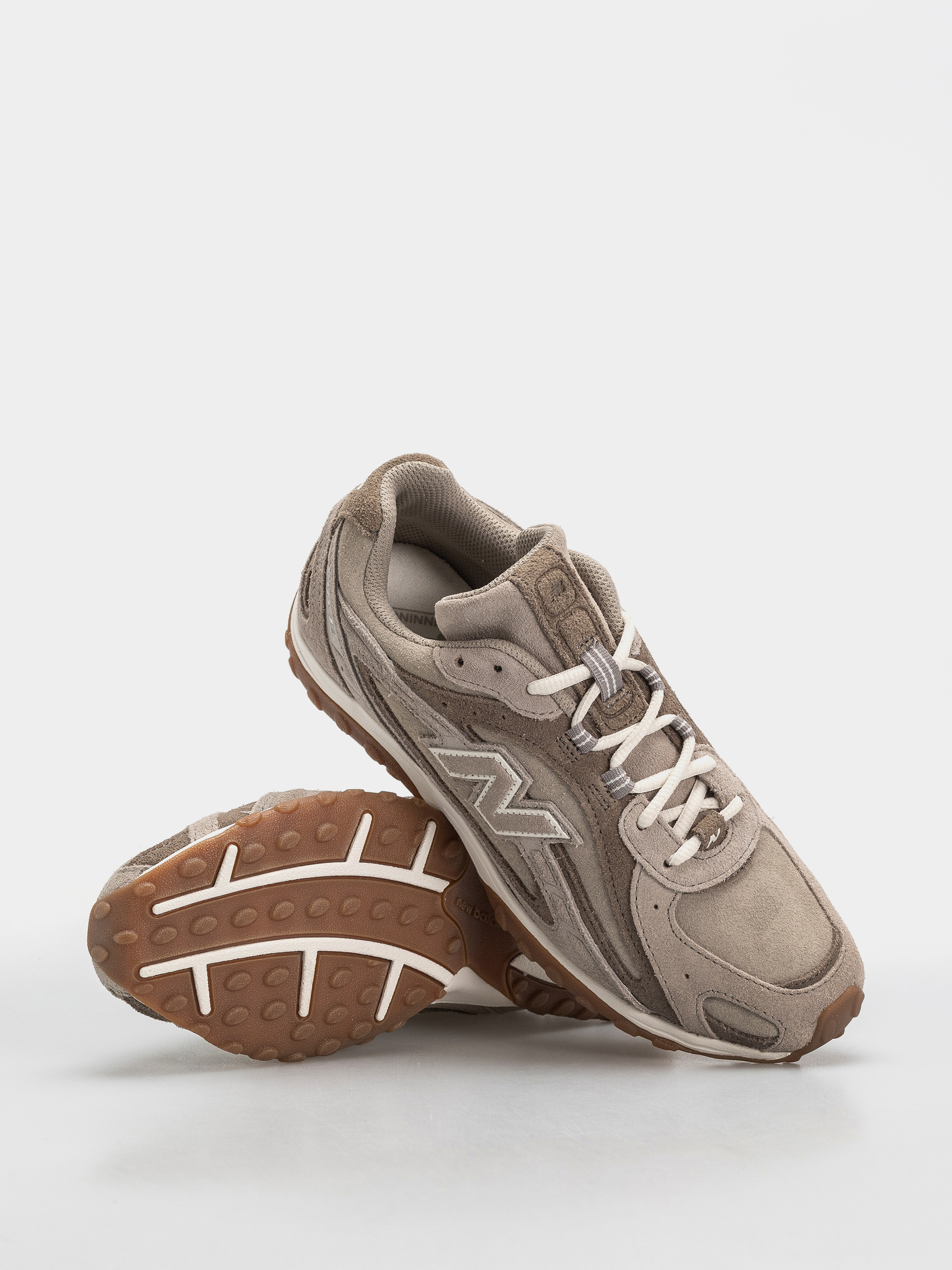 Buty New Balance 204L (arid stone/thunder brown)