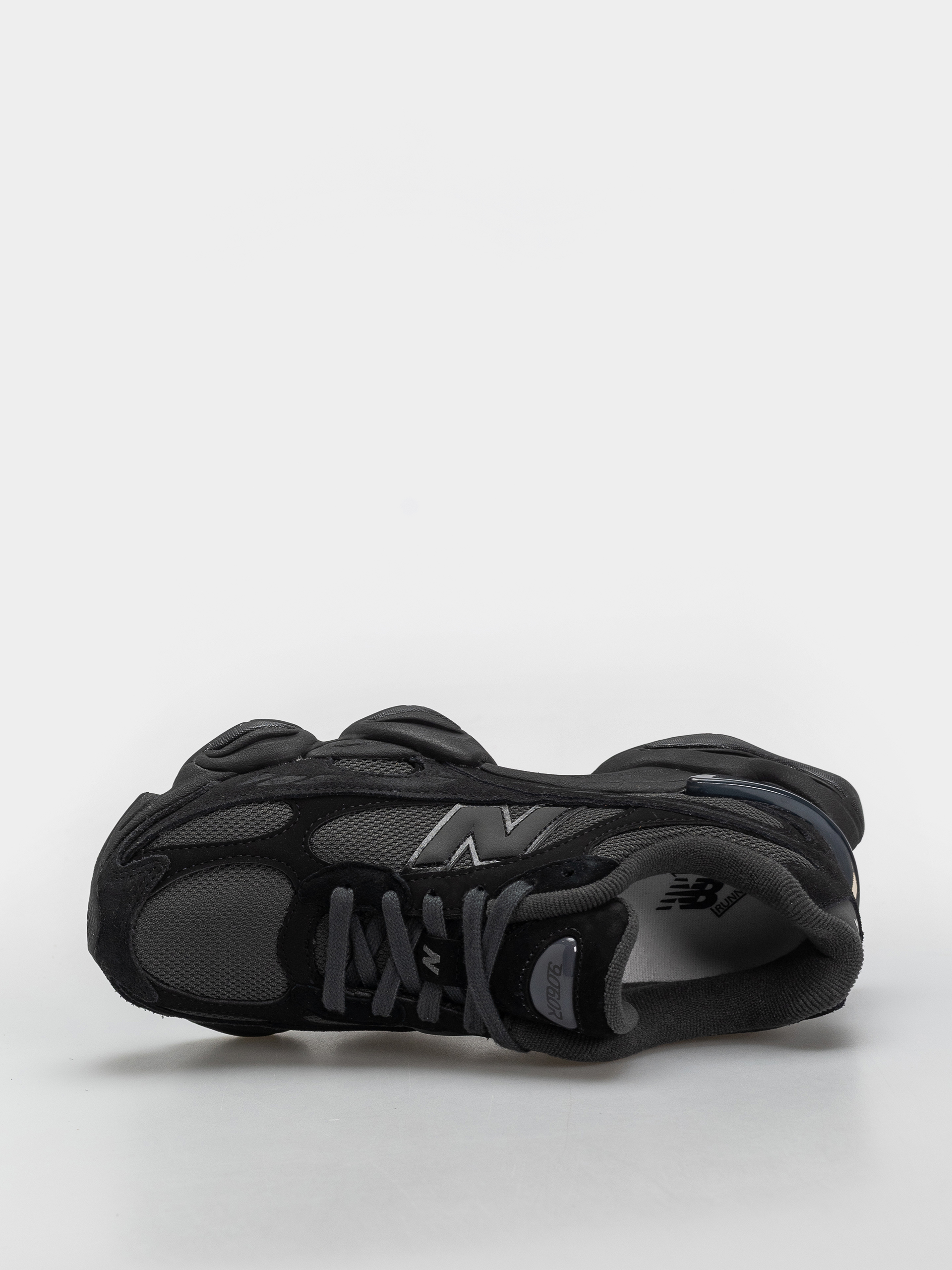 Buty New Balance 9060 (black/blacktop)