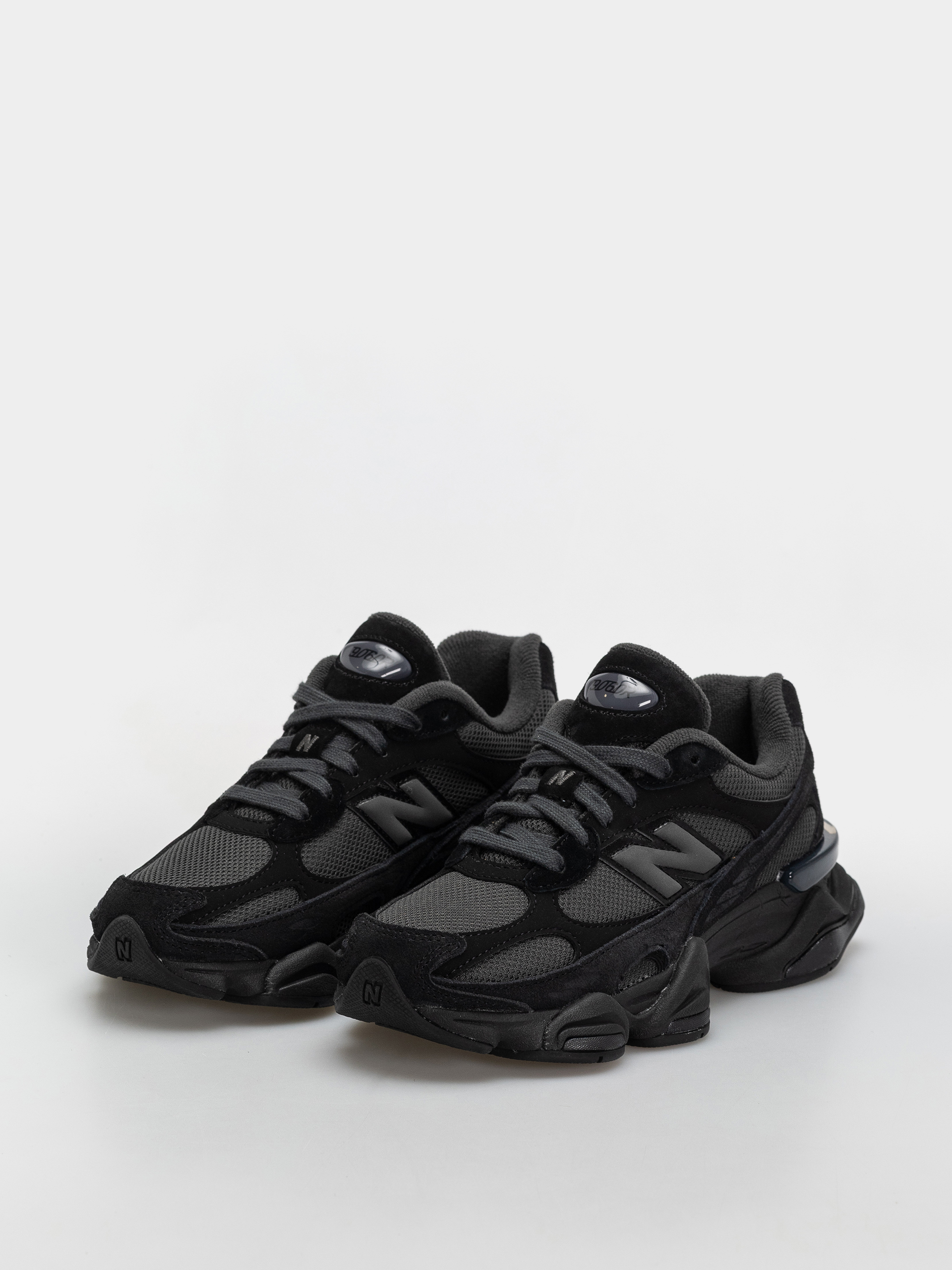 Buty New Balance 9060 (black/blacktop)