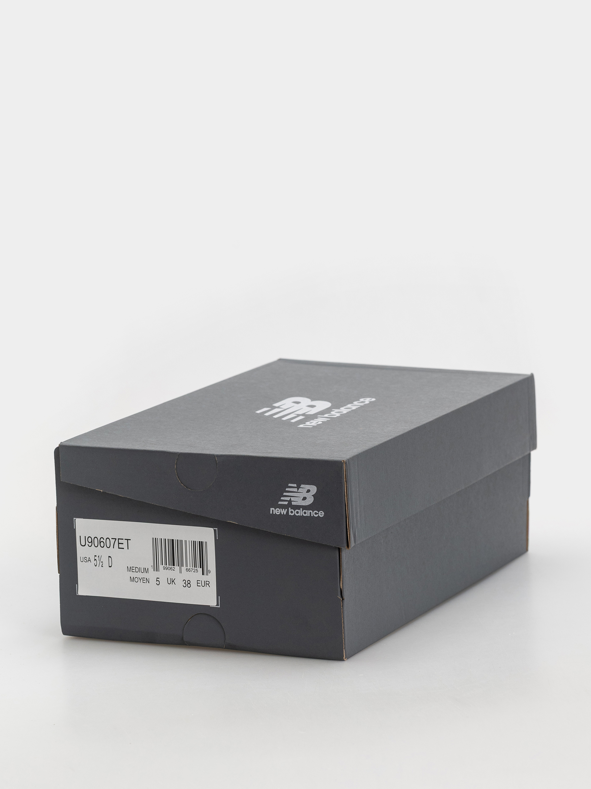 Buty New Balance 9060 (nightwatch green/angora)