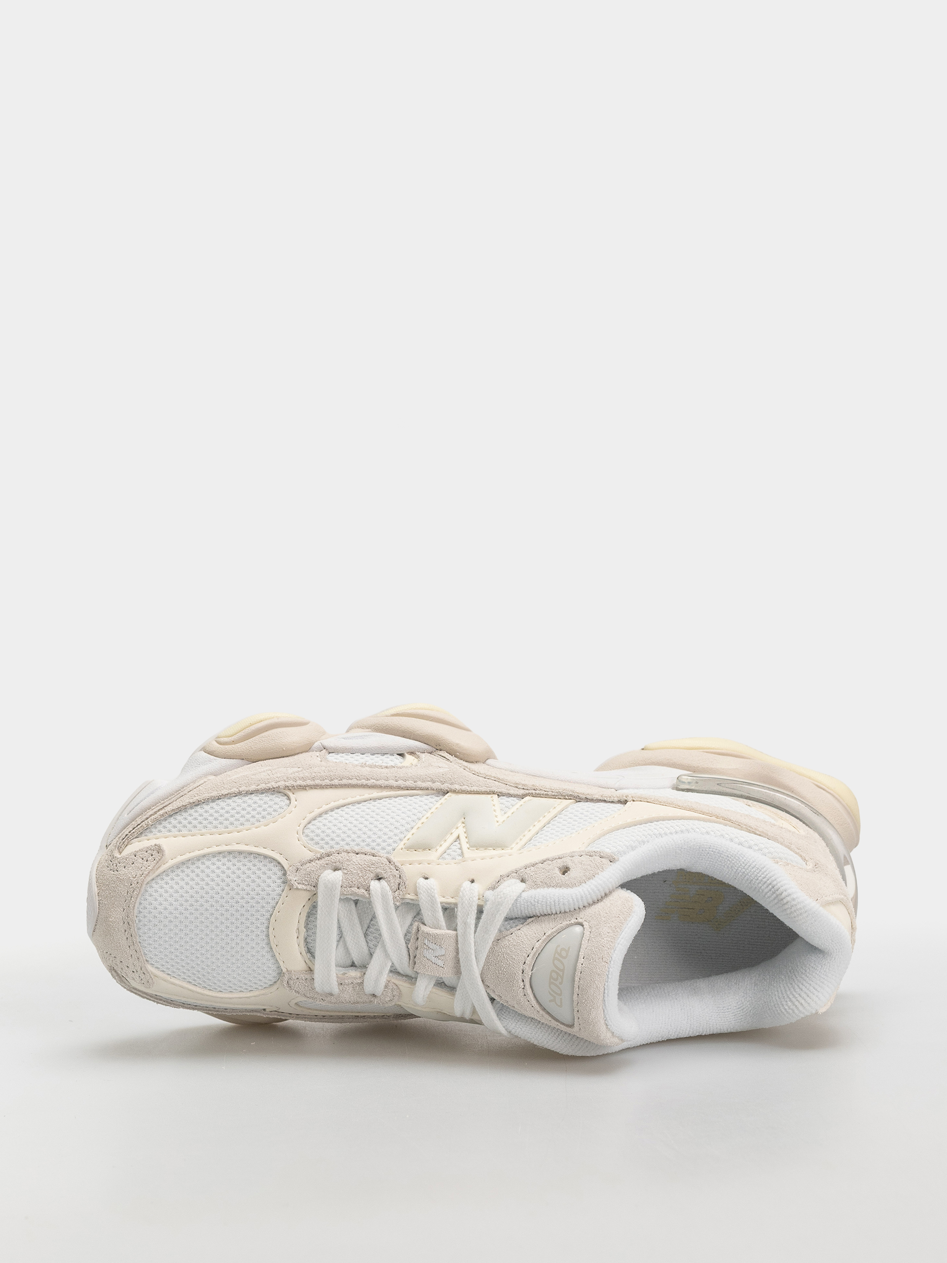 Buty New Balance 9060 (angora/sea salt)