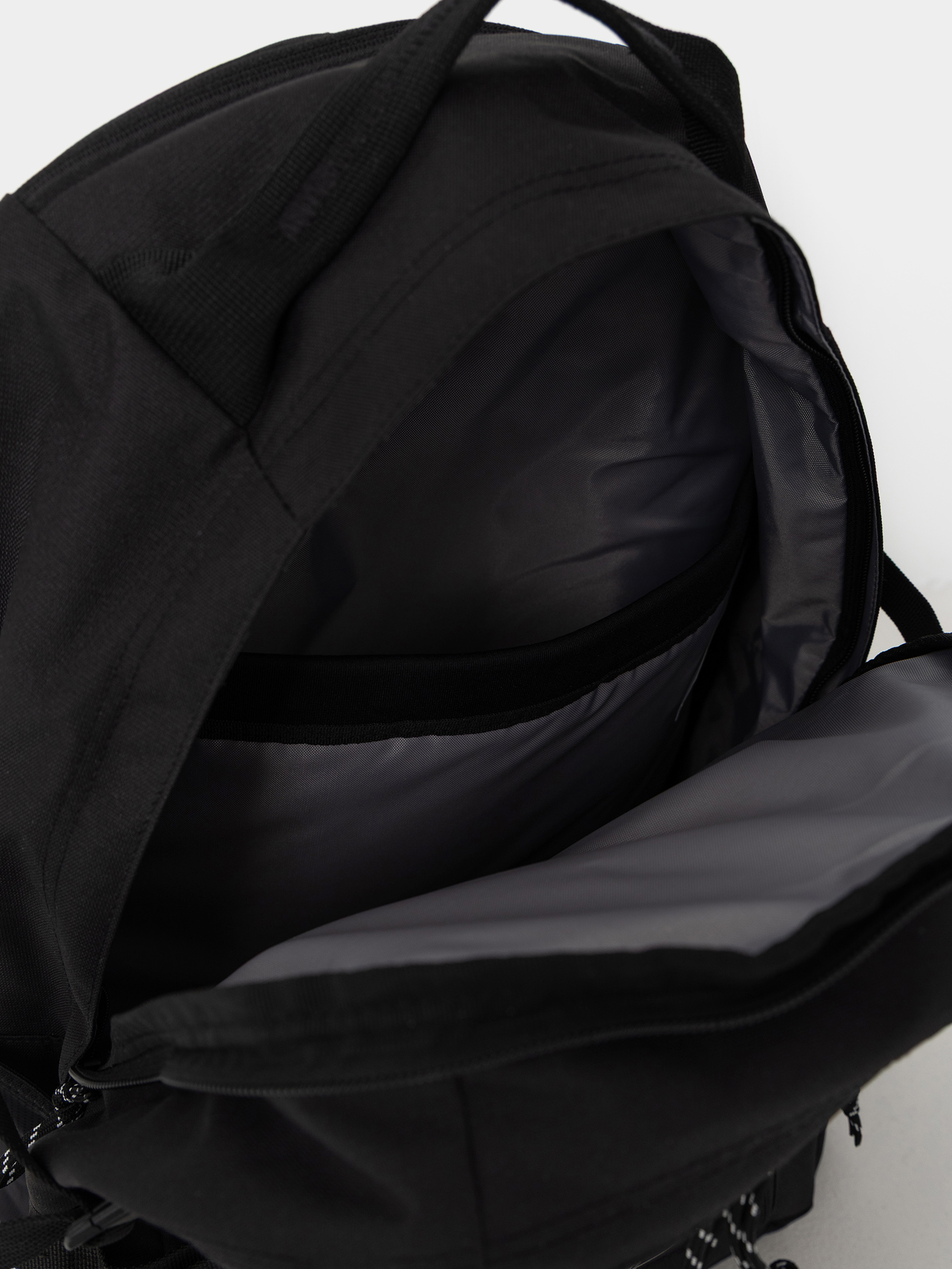 Plecak Eastpak Volker Pro (cs black pro)