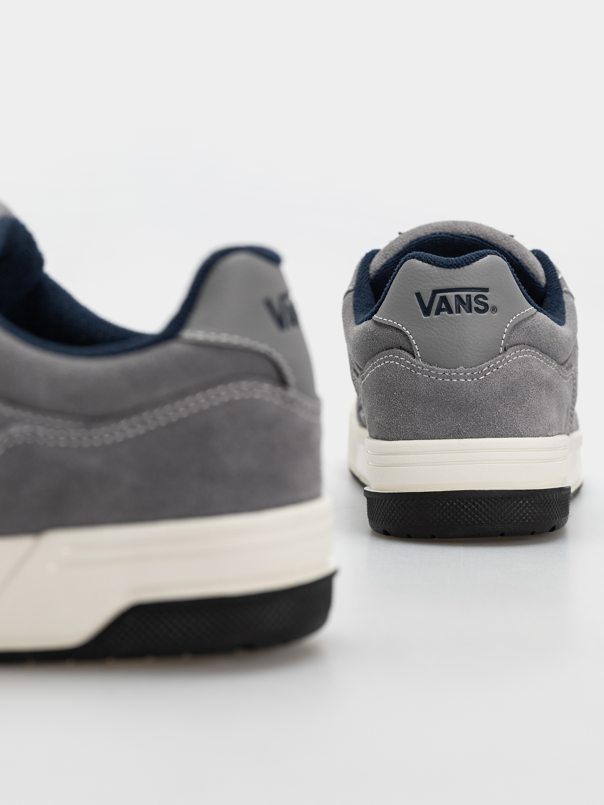 Buty Vans Upland (gray/navy)
