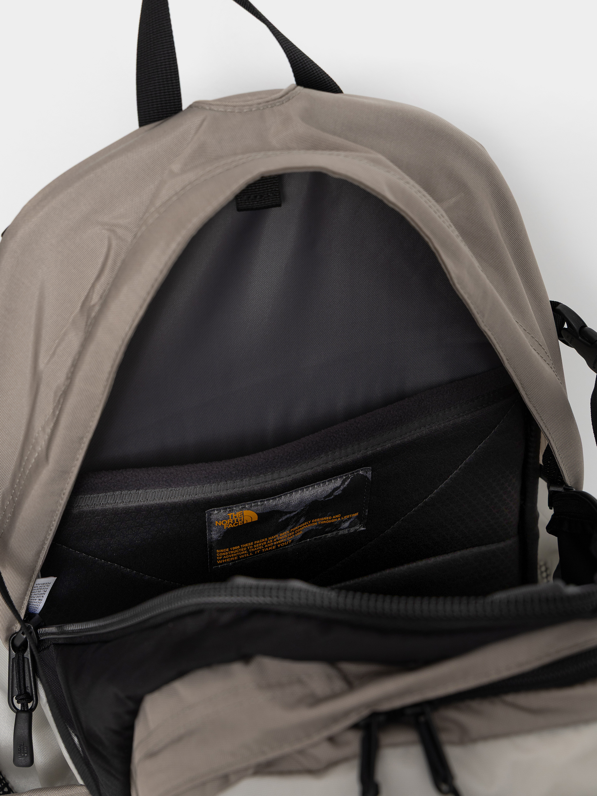 Plecak The North Face Hot Shot Se (stone slab/cumulus cloud)