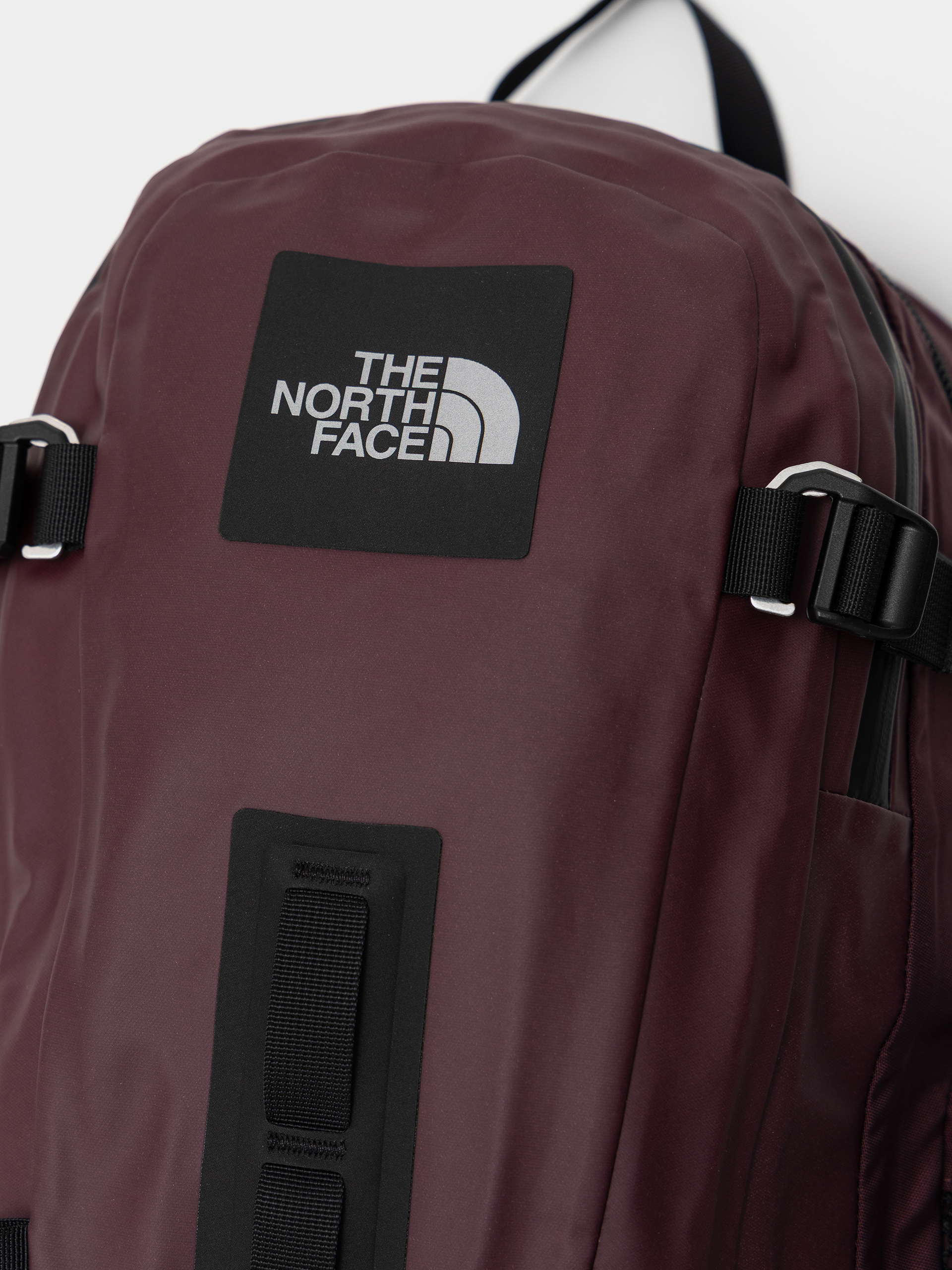Plecak The North Face Hot Shot Base Camp (deep burgundy)