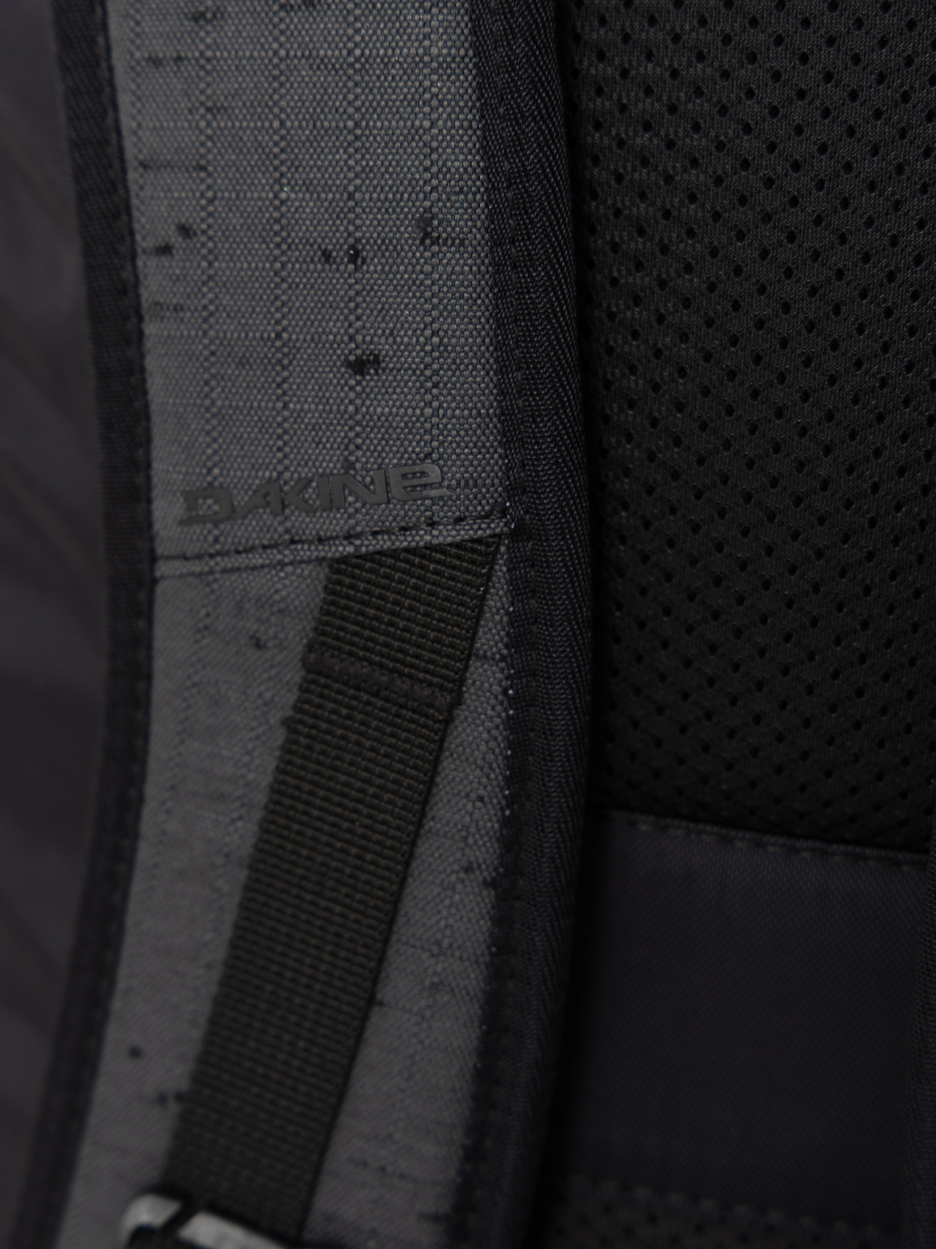 Plecak Dakine Campus 20 Year Anniversary 28L (black)