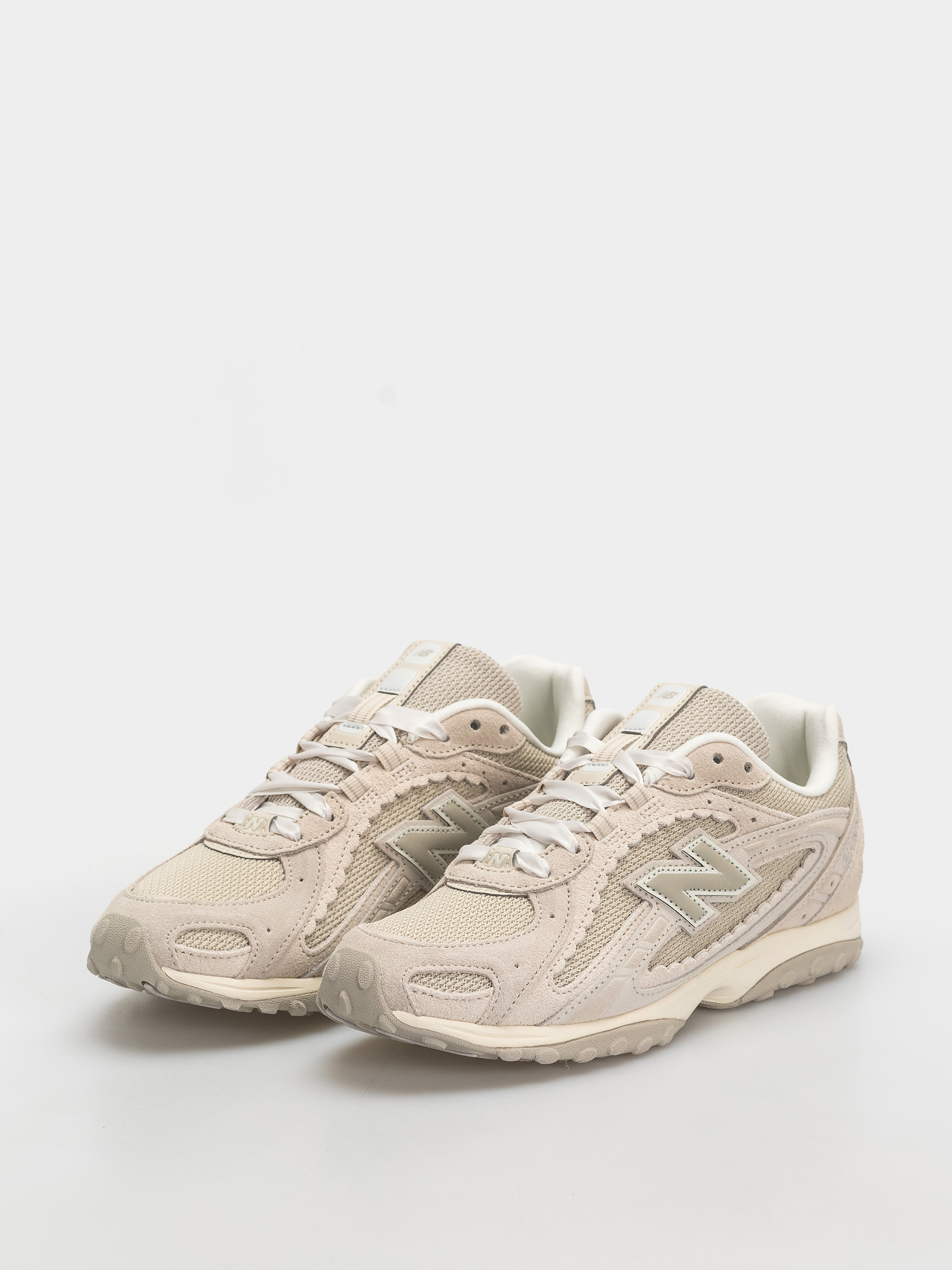 Buty New Balance 204L (sea salt)