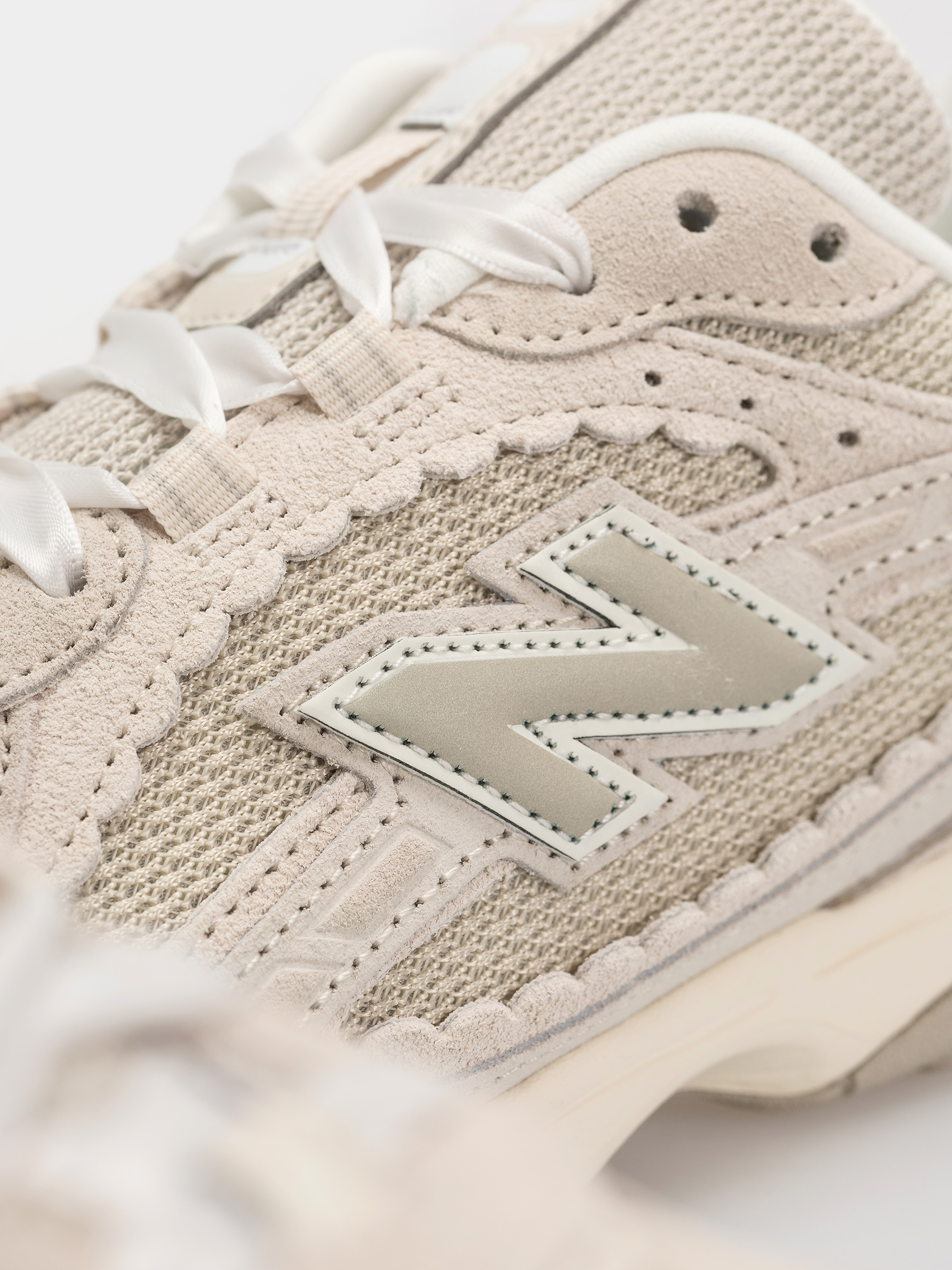 Buty New Balance 204L (sea salt)