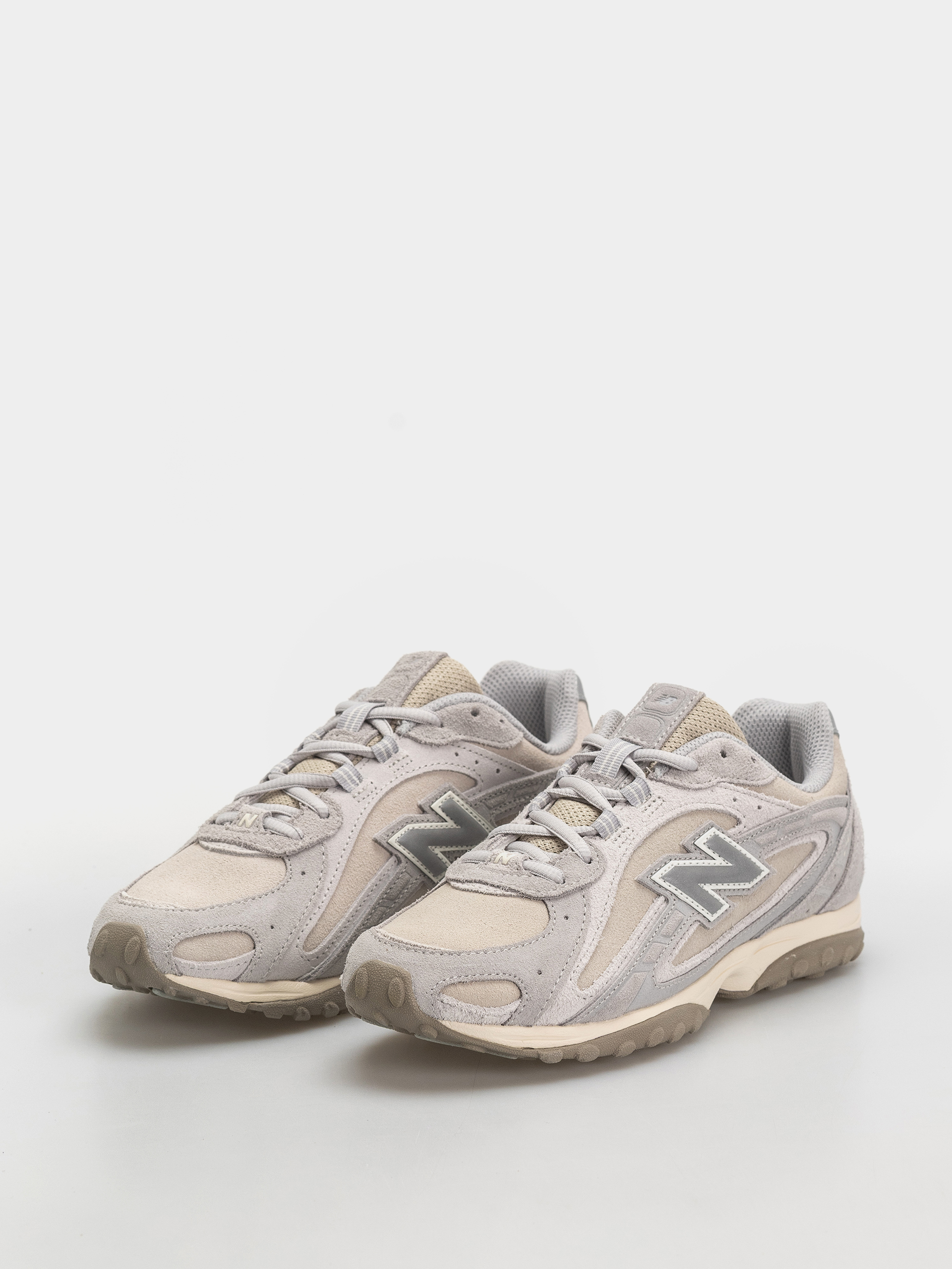 Buty New Balance 204L (grey matter shipyard)